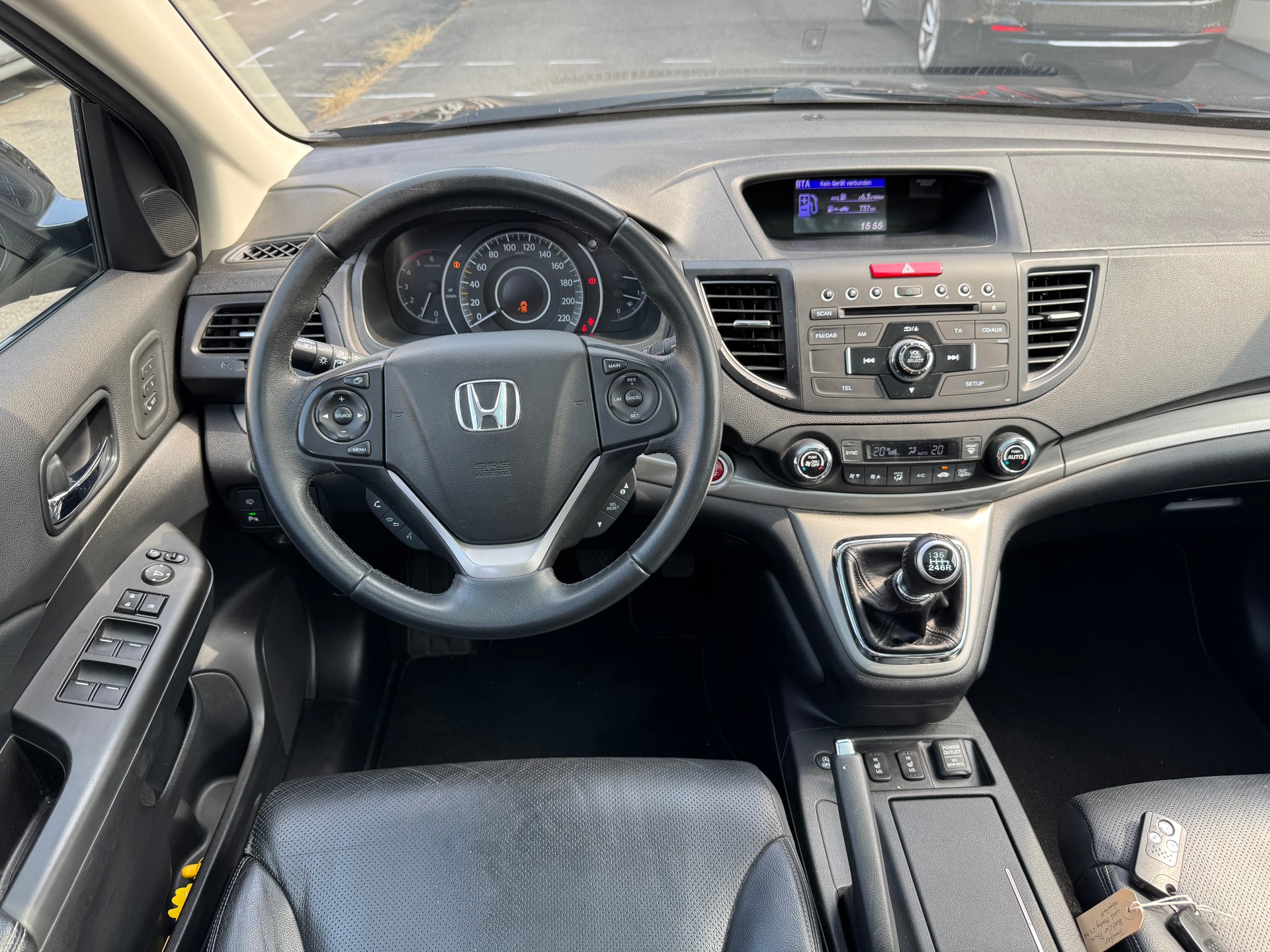 HONDA CR-V 2.2 i-DTEC Executive 4WD-image-6