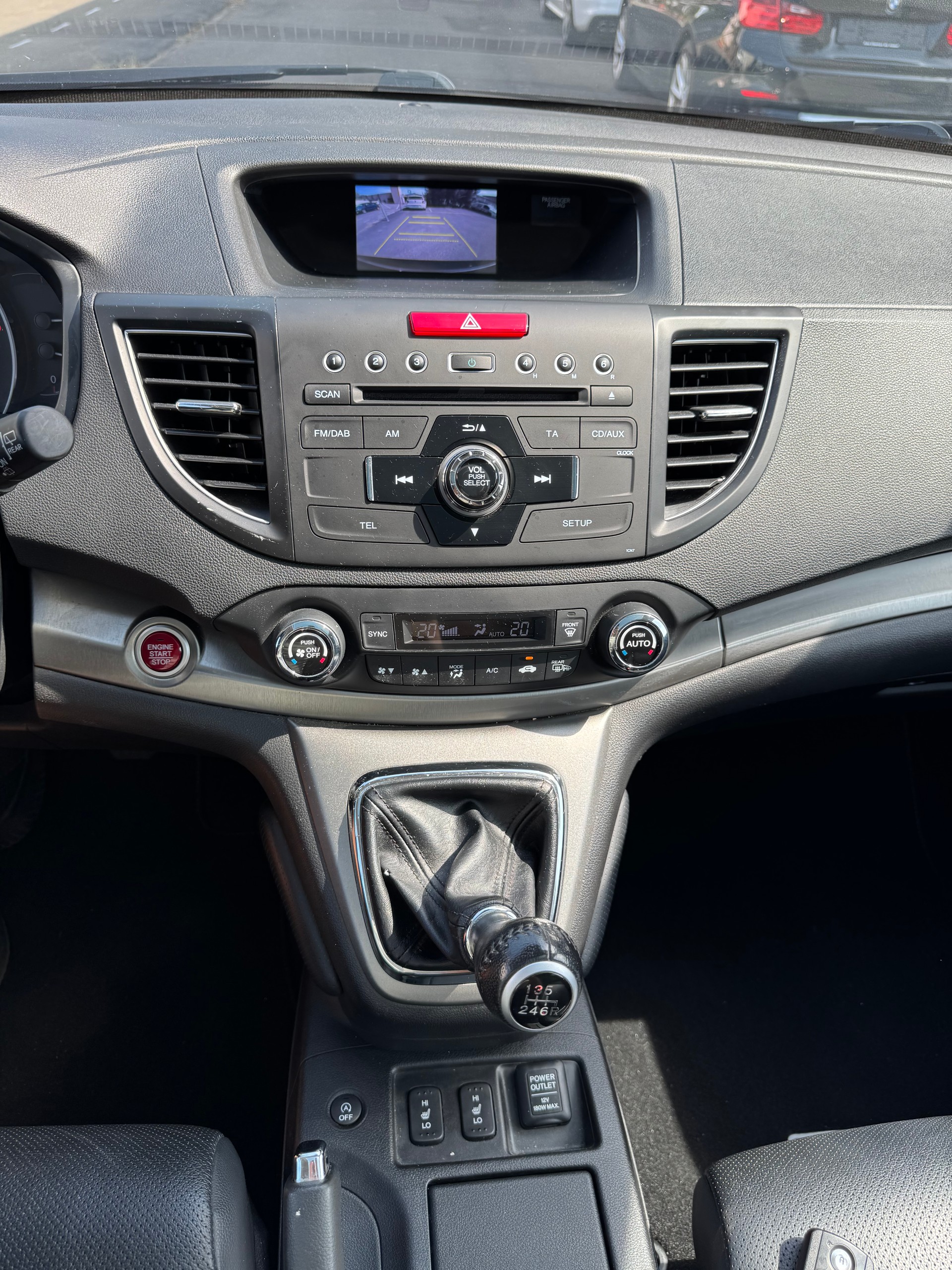HONDA CR-V 2.2 i-DTEC Executive 4WD-image-12