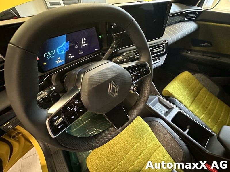 RENAULT R5 E-Tech Comfort Range iconic five-image-9