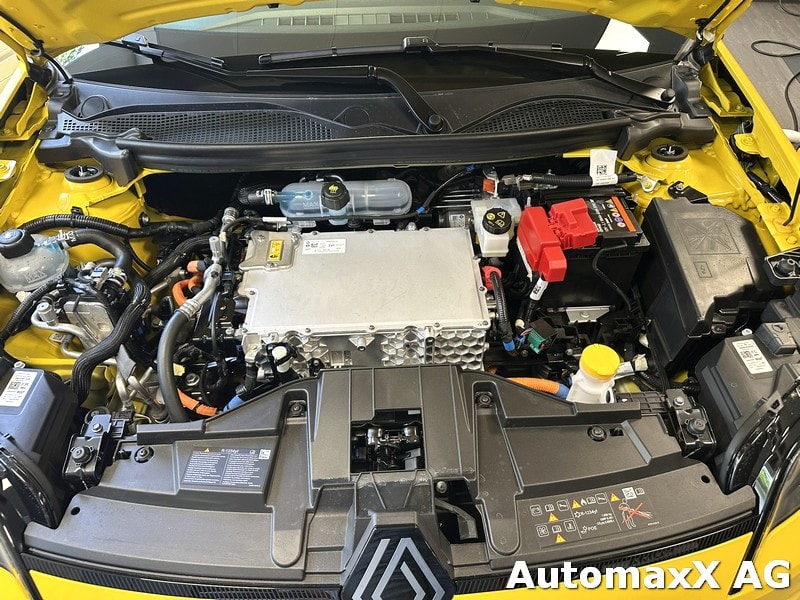 RENAULT R5 E-Tech Comfort Range iconic five-image-15