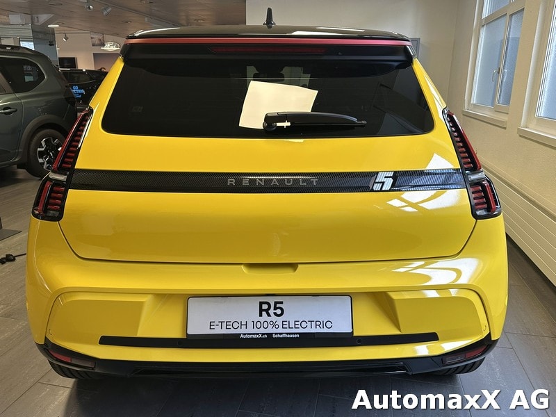 RENAULT R5 E-Tech Comfort Range iconic five-image-4