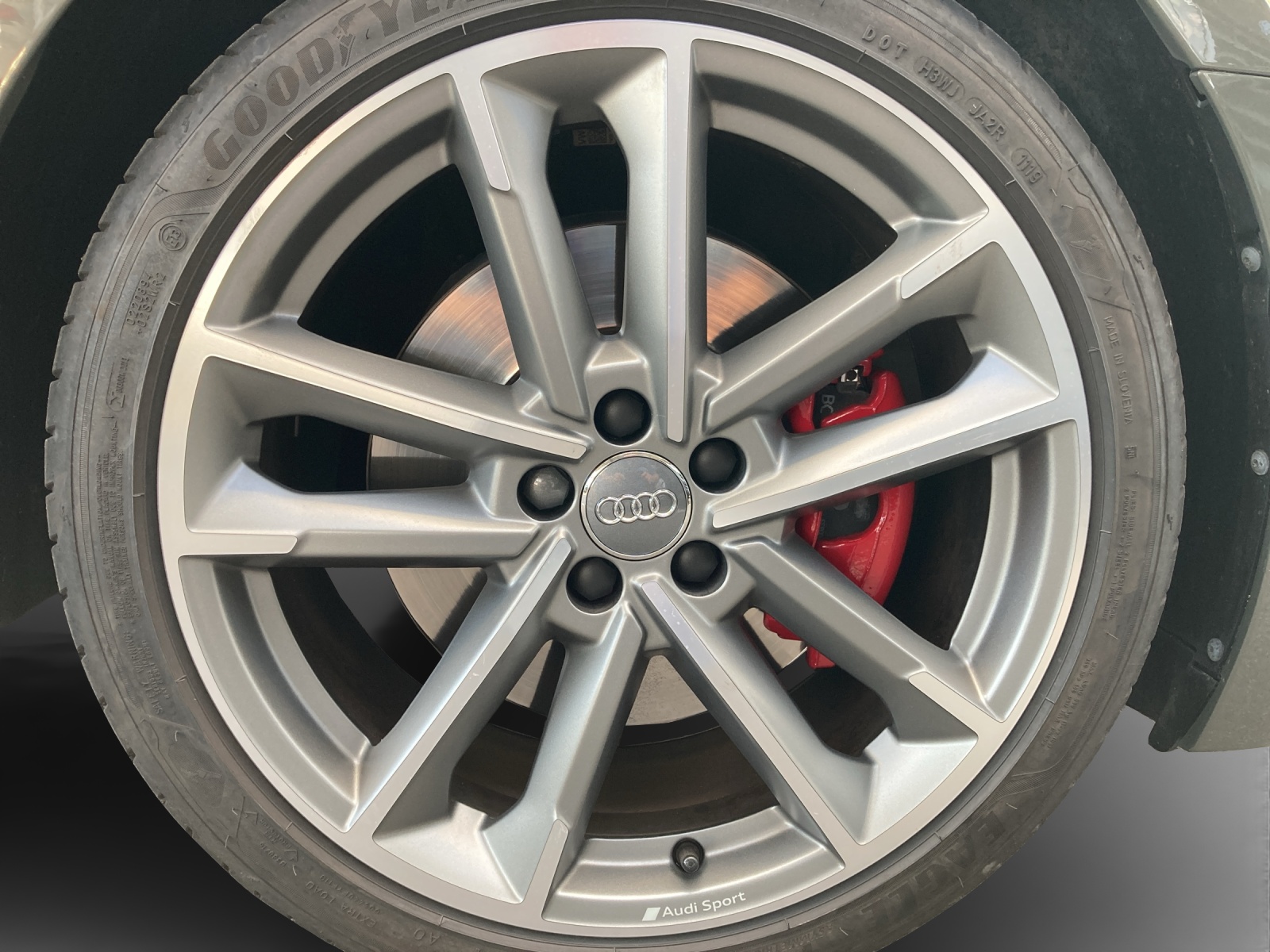 AUDI A1 Sportback 40 TFSI S Line S-tronic-image-15