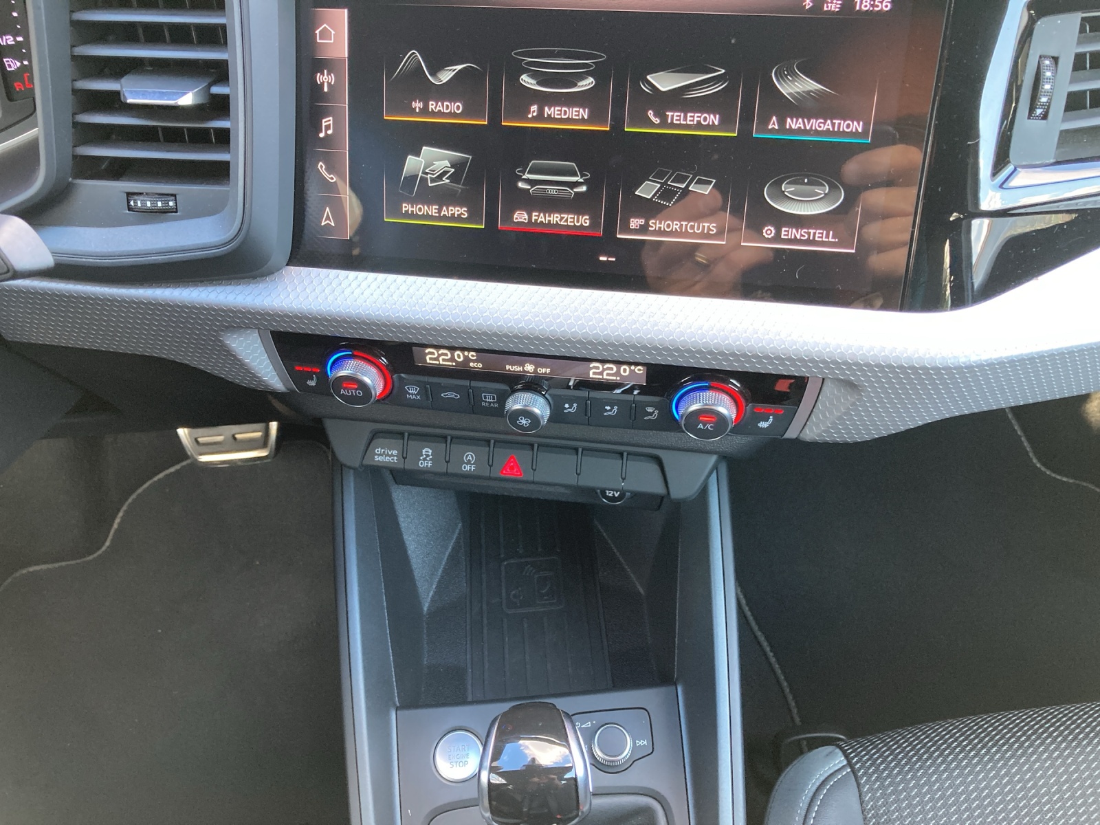 AUDI A1 Sportback 40 TFSI S Line S-tronic-image-10