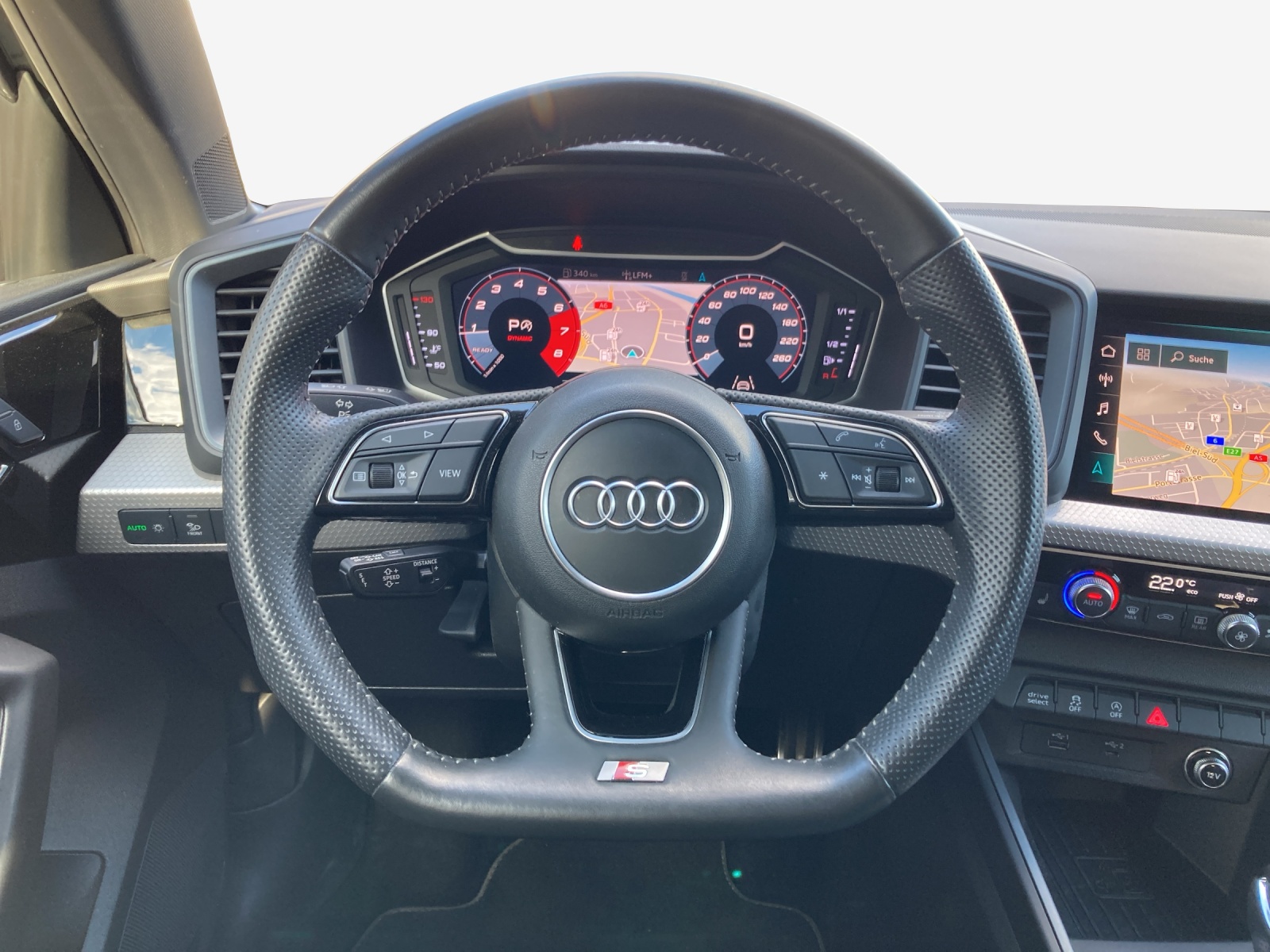 AUDI A1 Sportback 40 TFSI S Line S-tronic-image-9