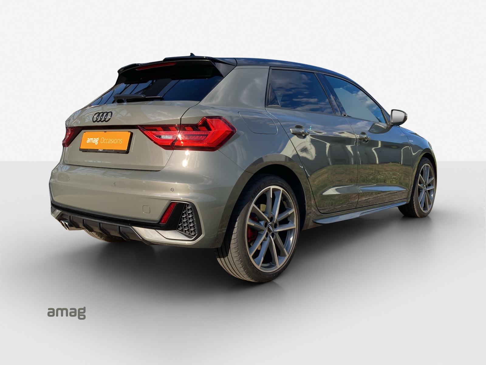 AUDI A1 Sportback 40 TFSI S Line S-tronic-image-4