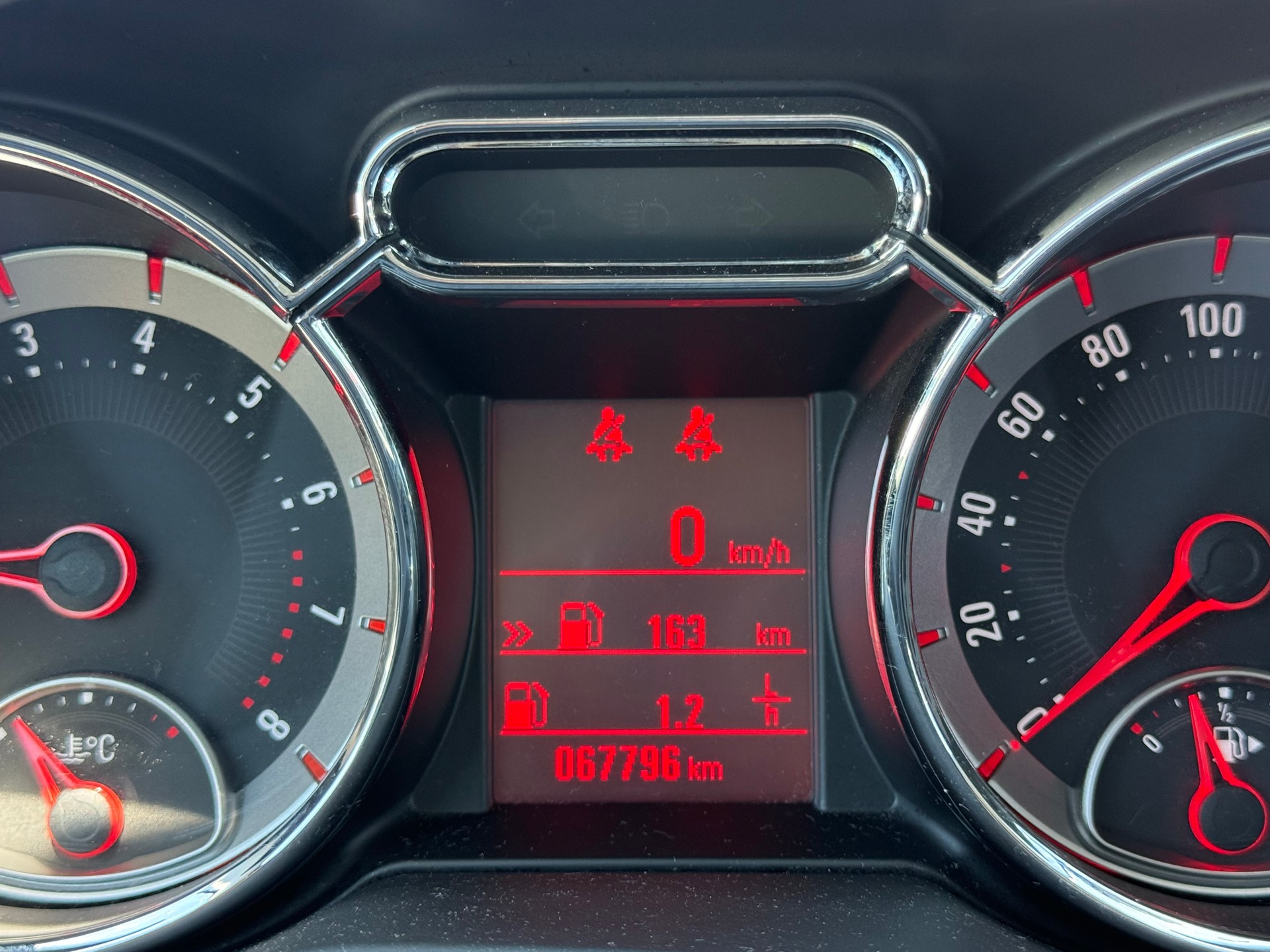 OPEL Adam 1.2 ecoFLEX GLAM-image-9