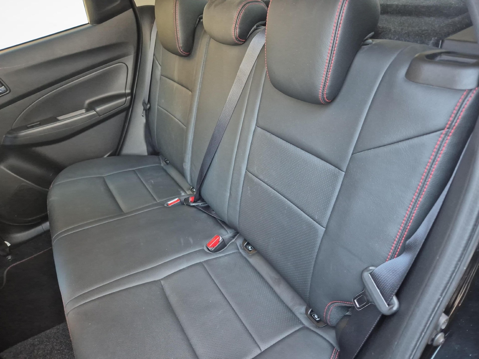 SUZUKI Swift 1.4 T Sport Compact Top Hybrid-image-10