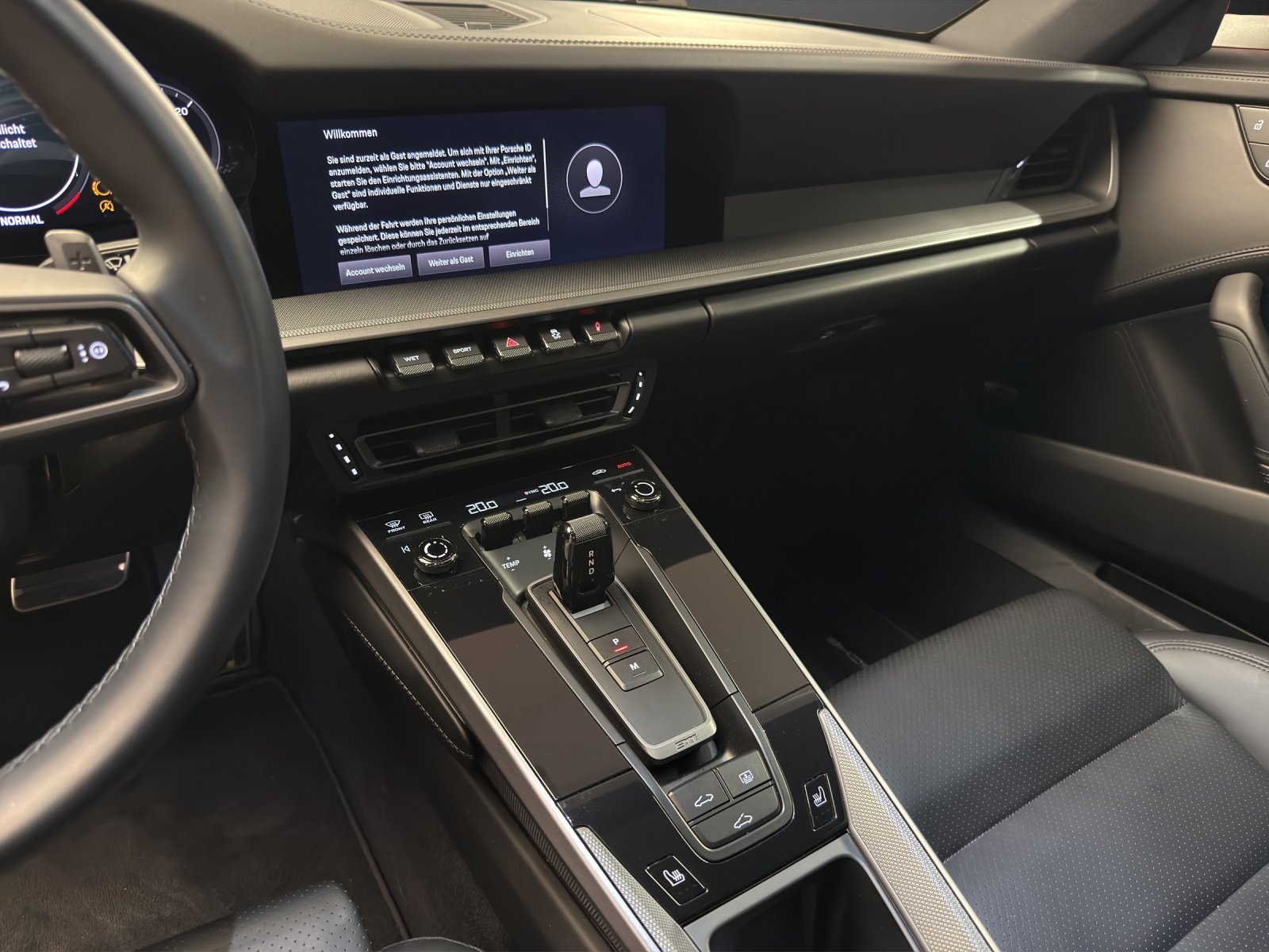 PORSCHE 911 Carrera 4 PDK-image-14