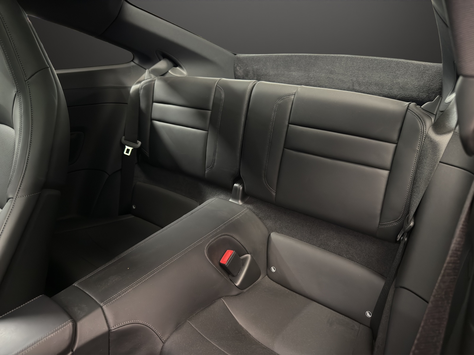 PORSCHE 911 Carrera 4 PDK-image-15