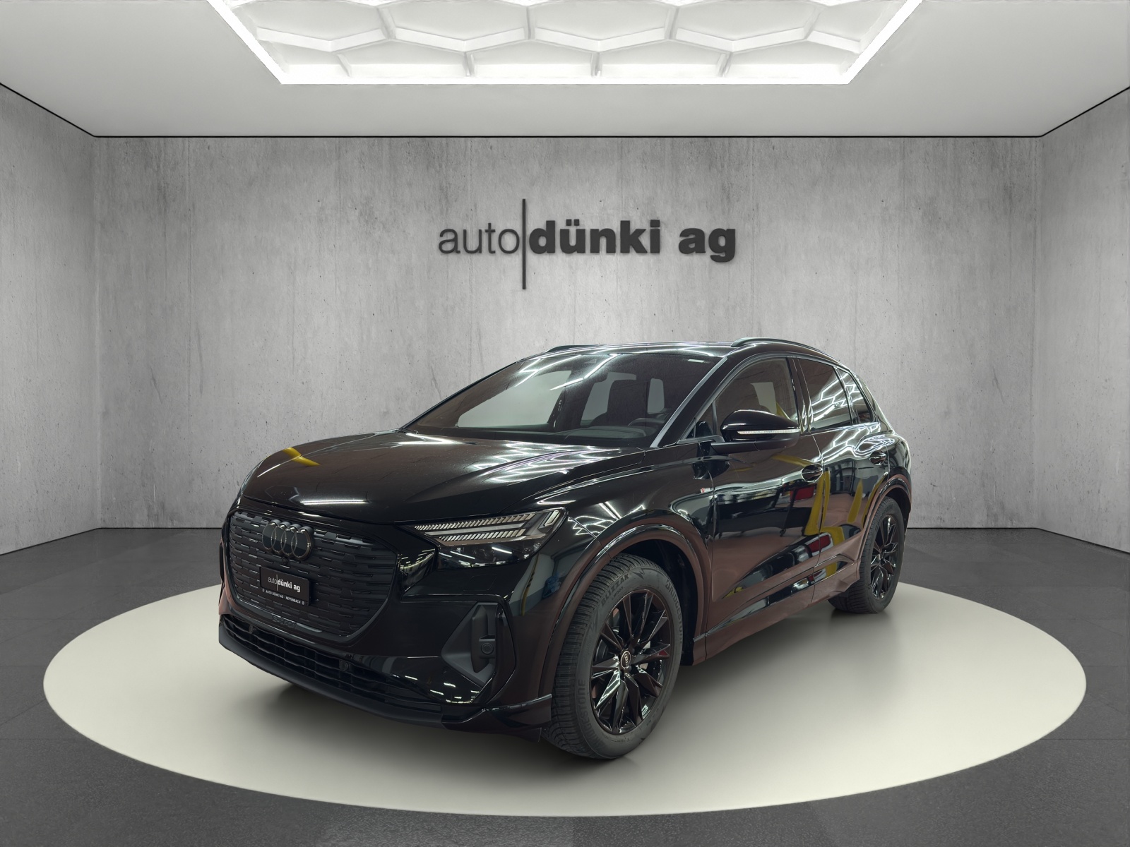 AUDI Q4 e-tron 55 quattro-image-0