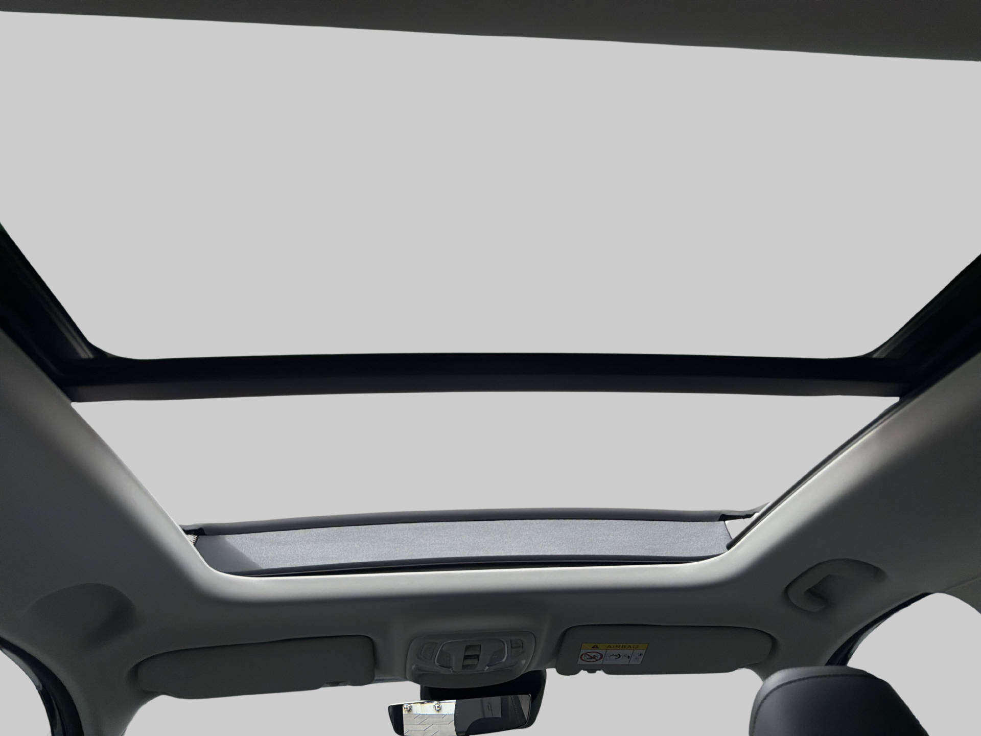 MG ZS 1.5 Hybrid+ Luxury-image-11