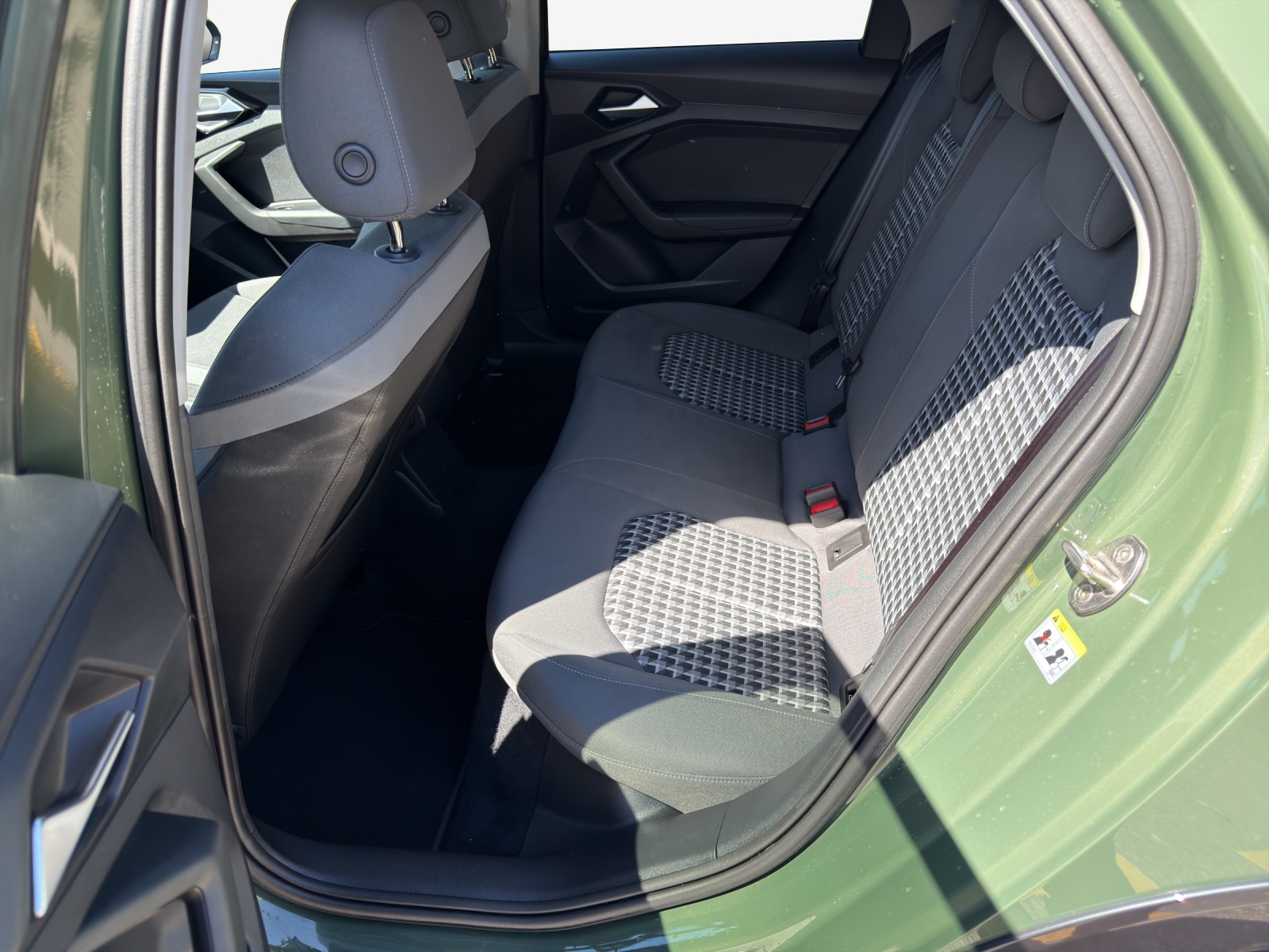 AUDI A1 allstreet 30 TFSI S-tronic-image-11