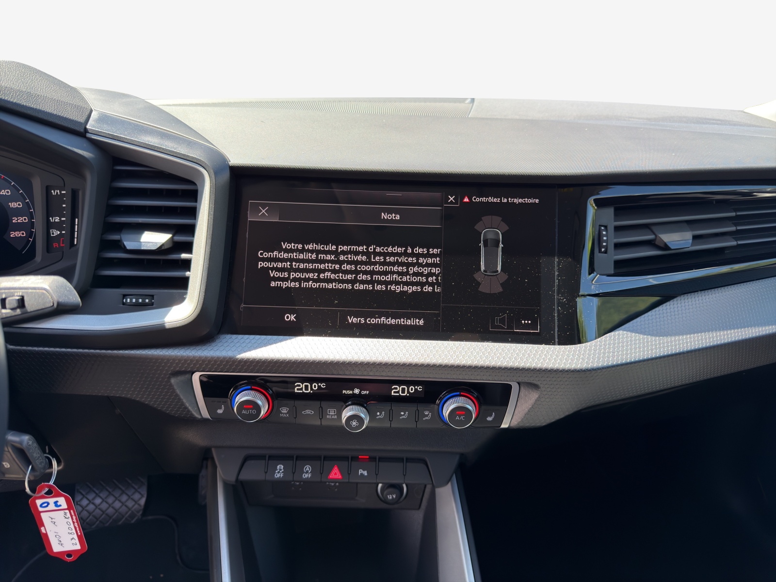 AUDI A1 allstreet 30 TFSI S-tronic-image-10