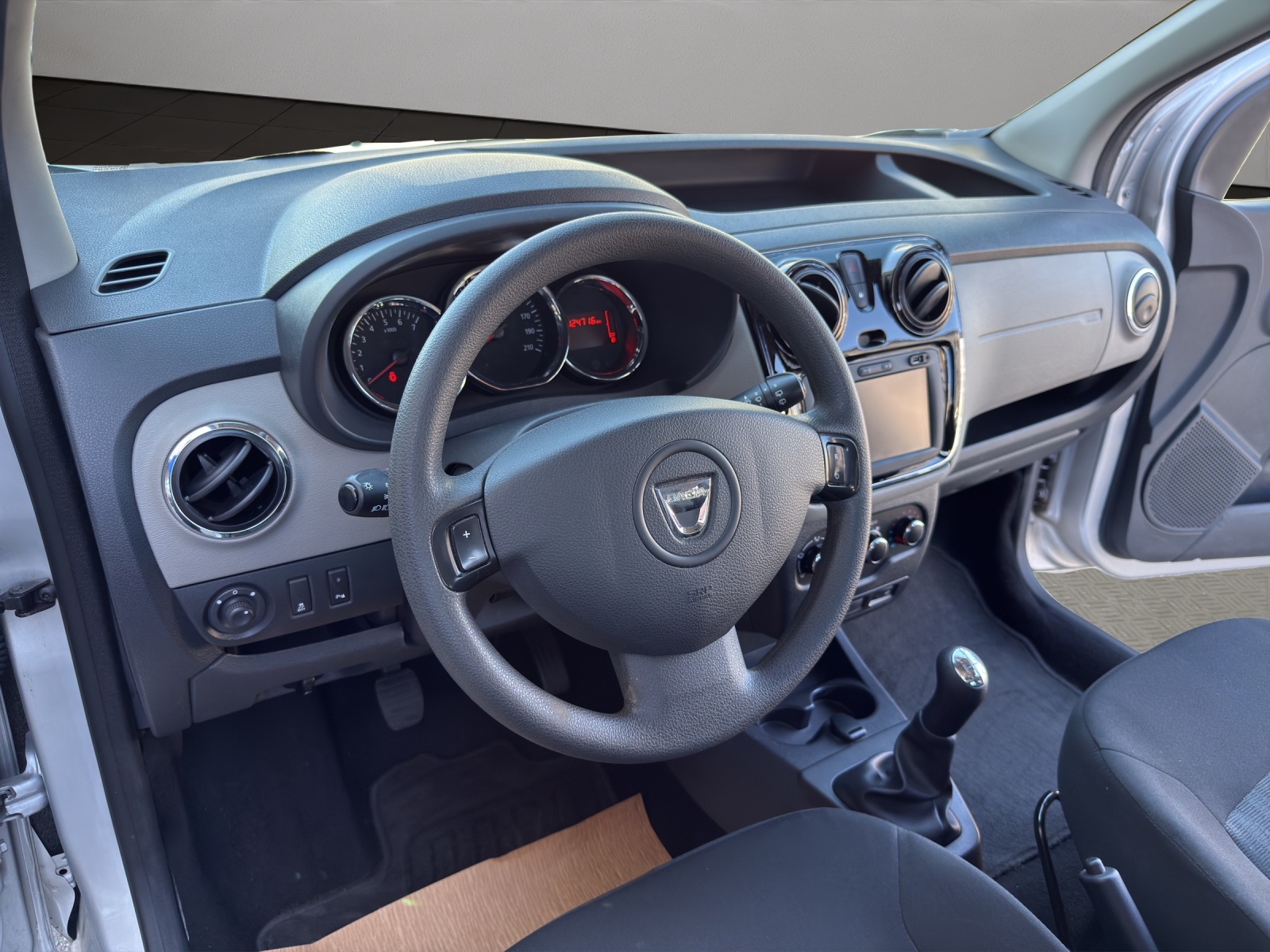 DACIA Dokker 1.5 dCi Ambiance-image-9