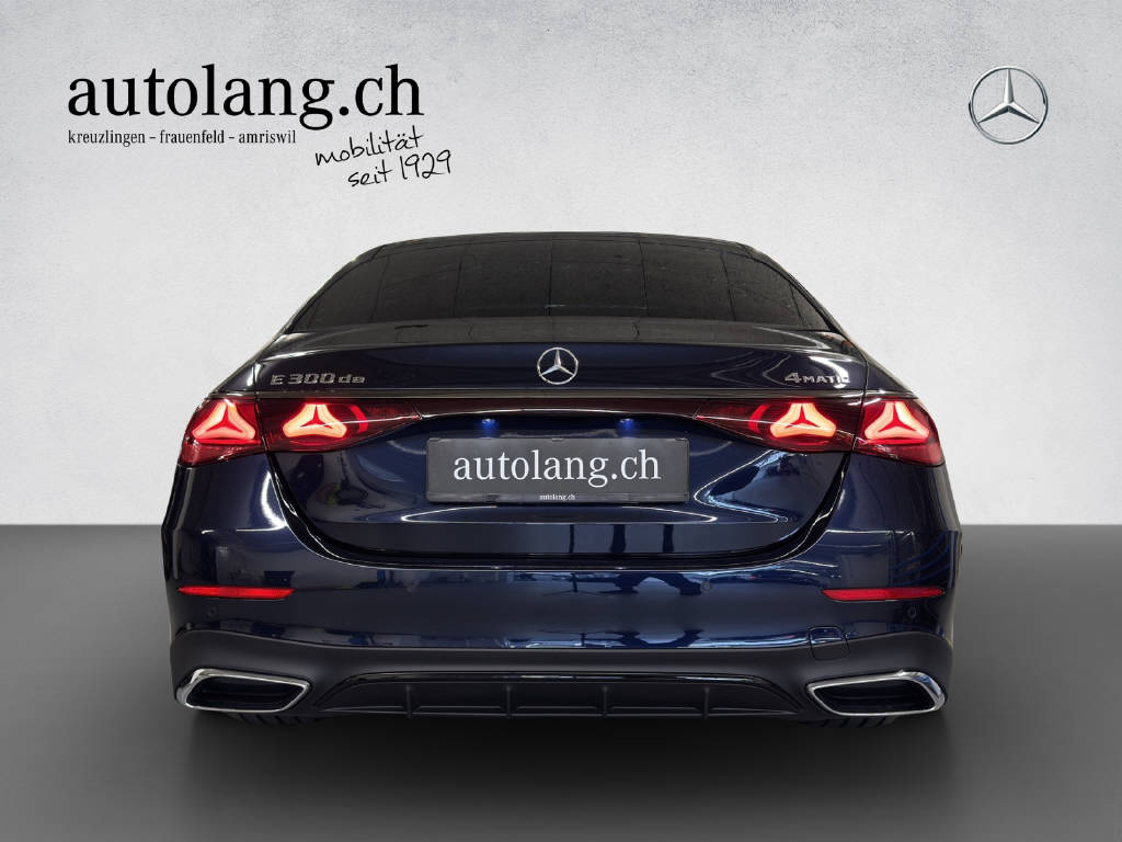 MERCEDES-BENZ E 300 de AMG Line 4Matic-image-16