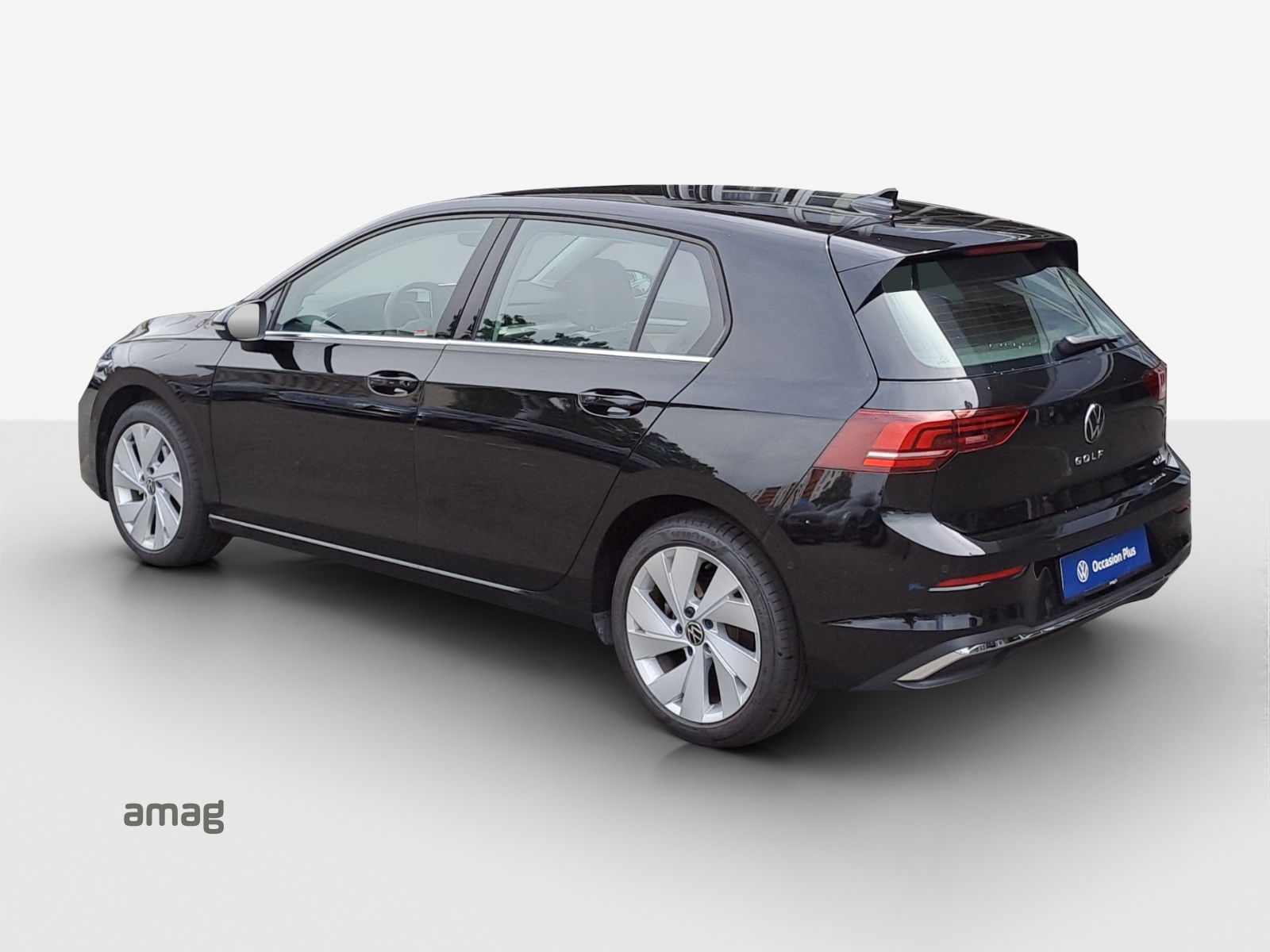 VW Golf 1.5 e TSI mHEV Style DSG-image-2