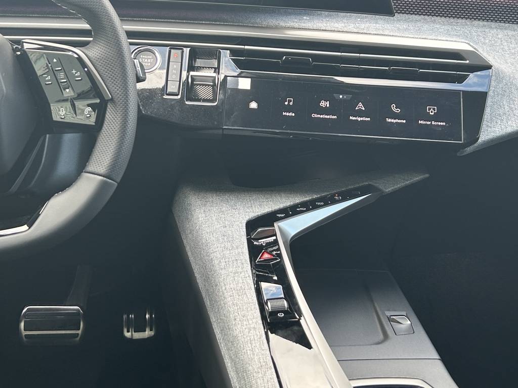 PEUGEOT 5008 145 Hybrid e-DCS6 GT-image-6