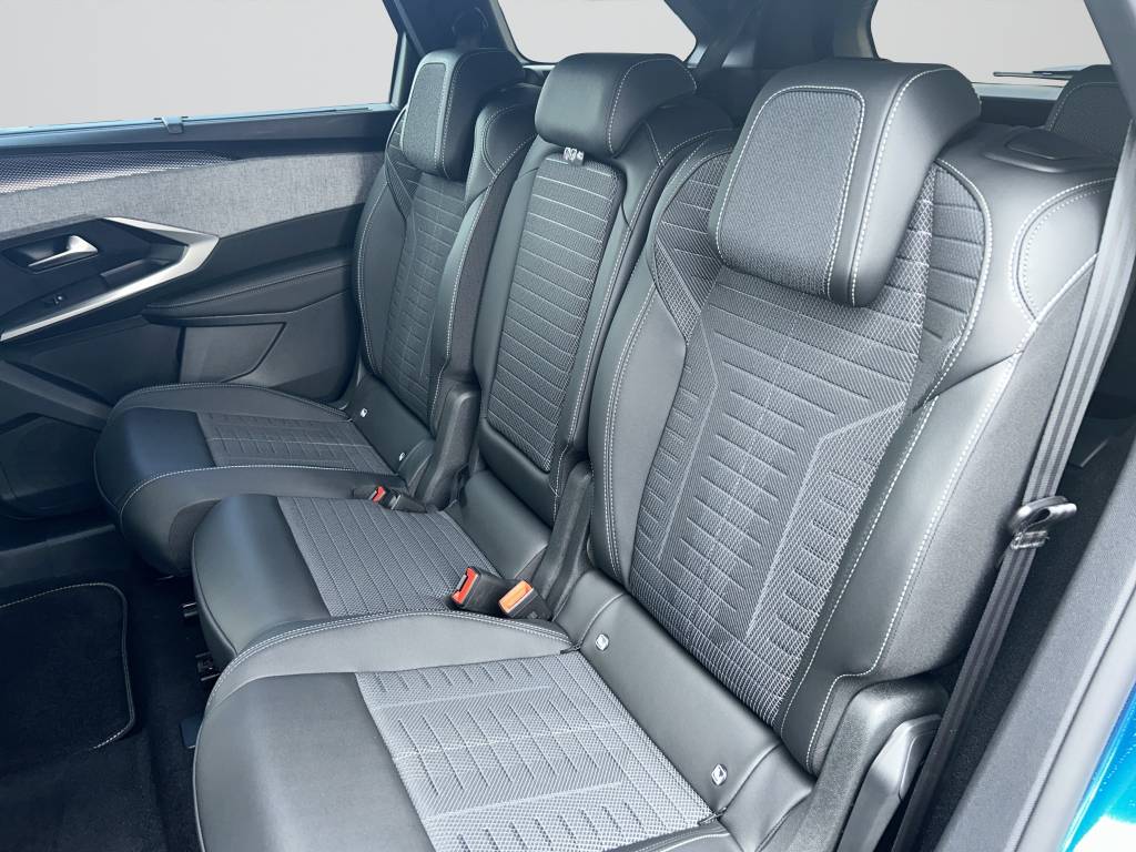PEUGEOT 5008 145 Hybrid e-DCS6 GT-image-8