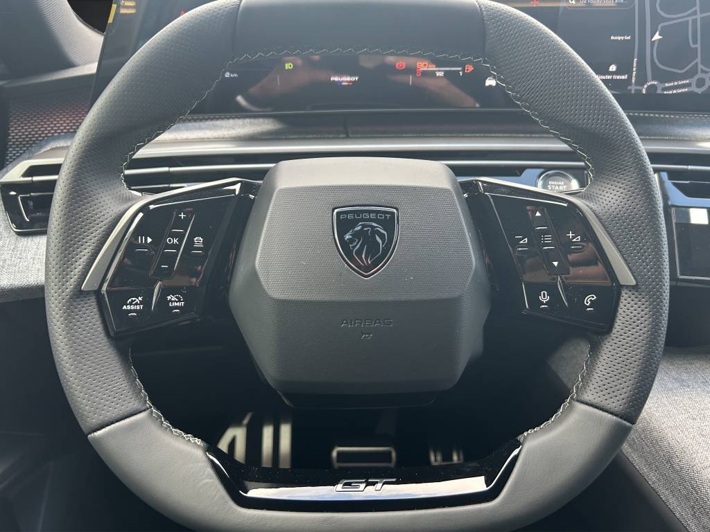 PEUGEOT 5008 145 Hybrid e-DCS6 GT-image-14