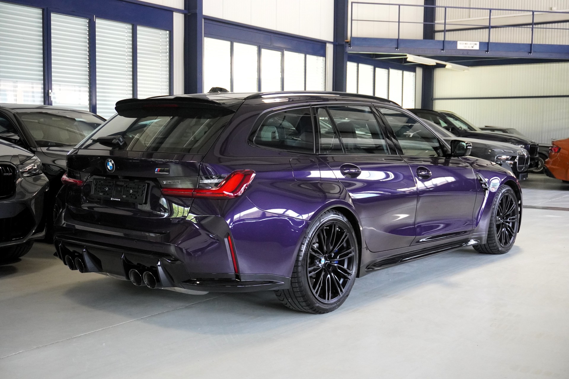BMW M3 Touring xDrive Competition M // BMW Werksgarantie bis 04/2027 // Individual Lackierung Venezia Violett //-image-5