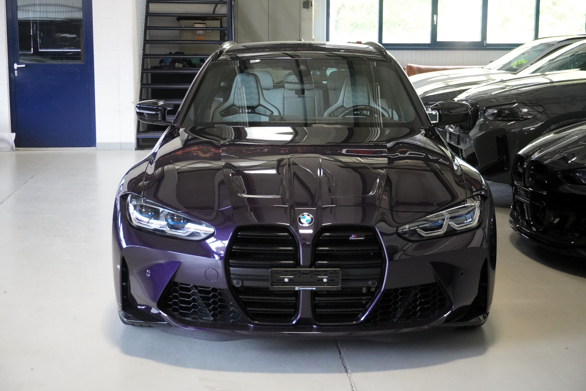 BMW M3 Touring xDrive Competition M // BMW Werksgarantie bis 04/2027 // Individual Lackierung Venezia Violett //-image-3