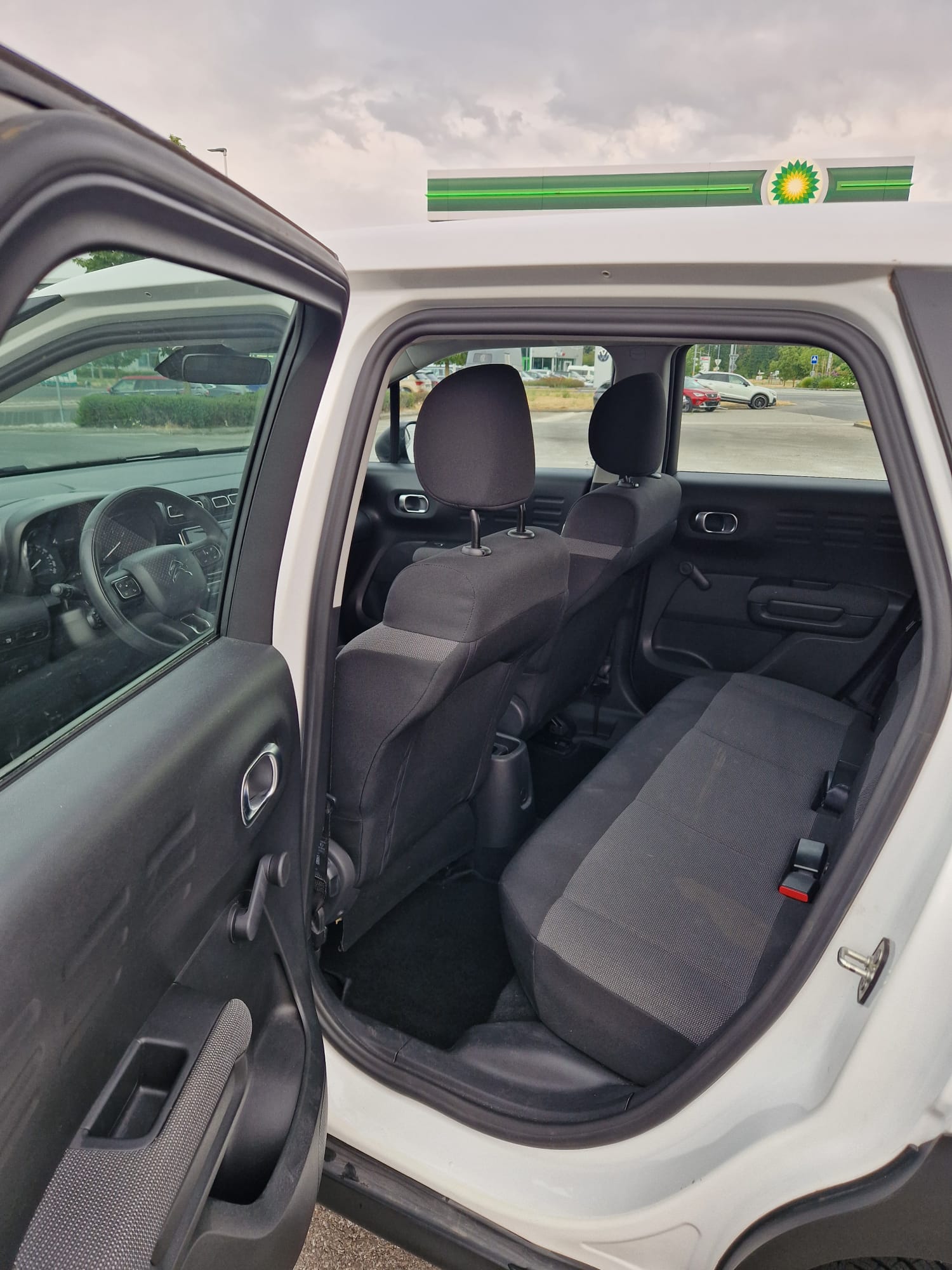CITROEN C3 Aircross 1.2i PureTech Live-image-12