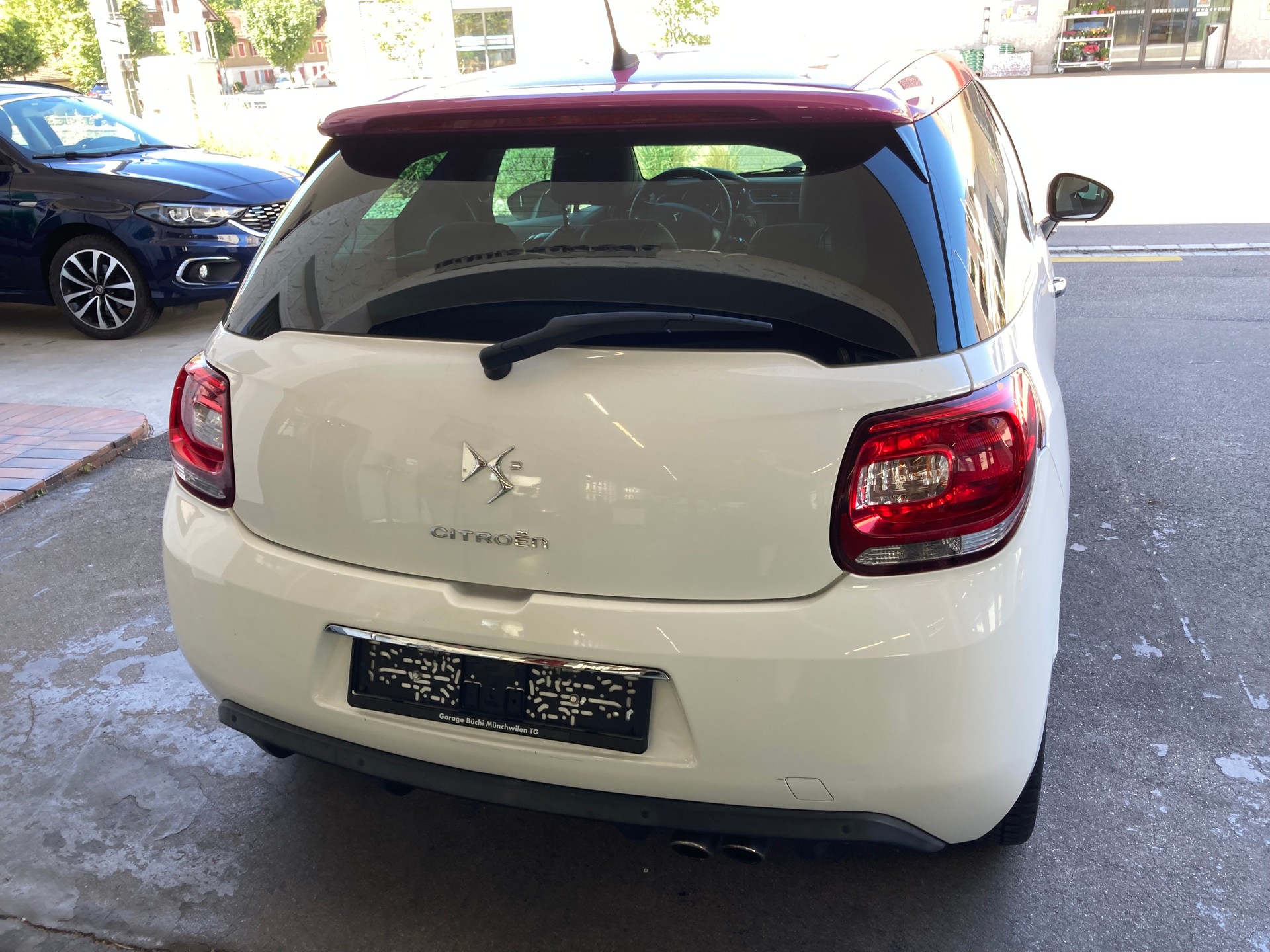 DS AUTOMOBILES 1.6 THP Sport Chic-image-2