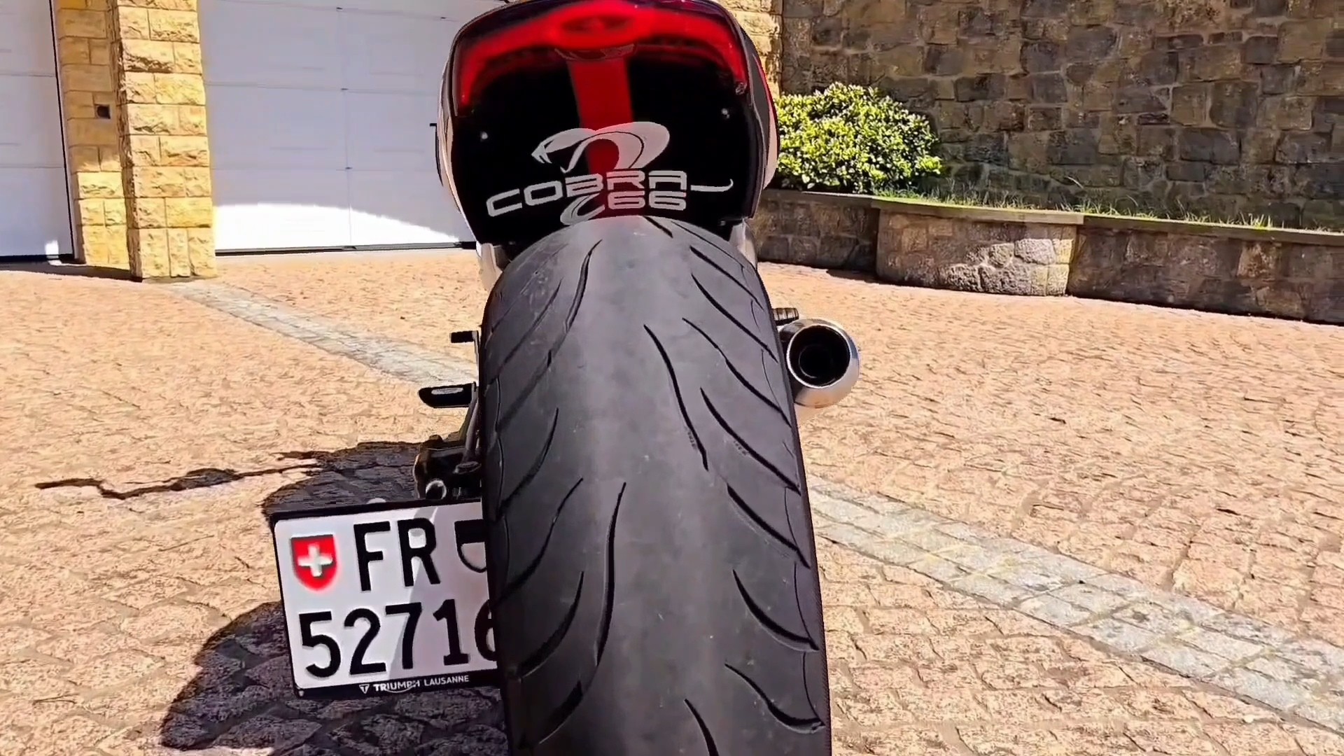 TRIUMPH Rocket 3 GT Triple Black-image-5