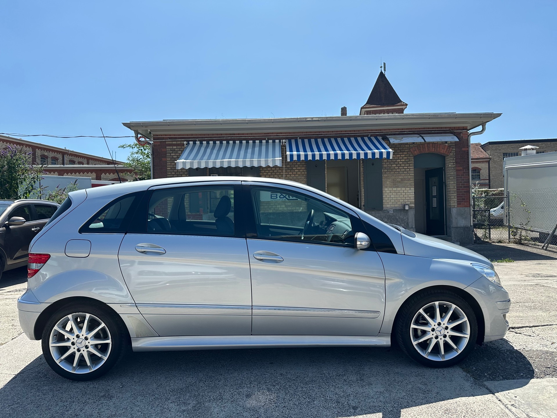 MERCEDES-BENZ B 170-image-4