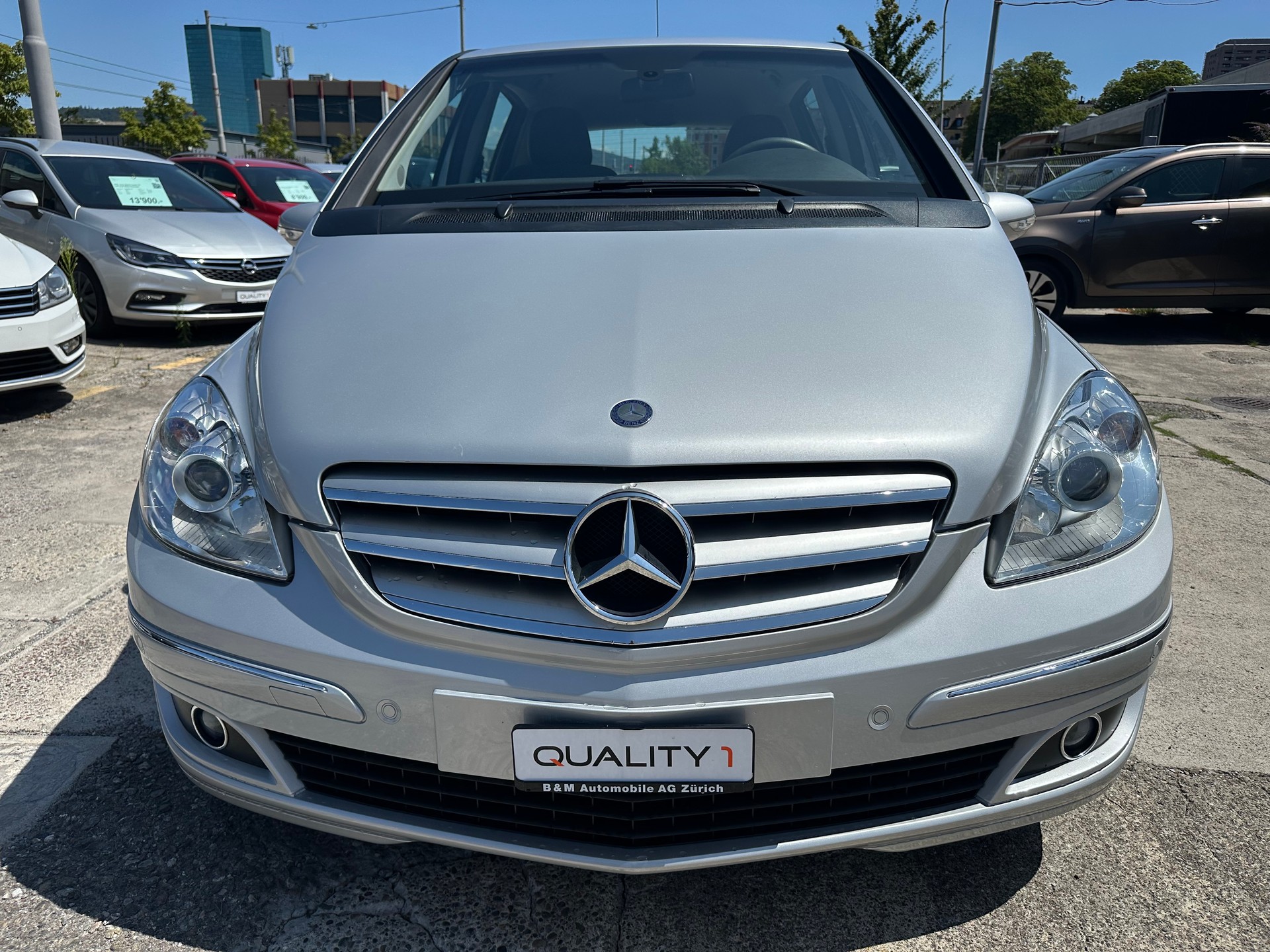 MERCEDES-BENZ B 170-image-1