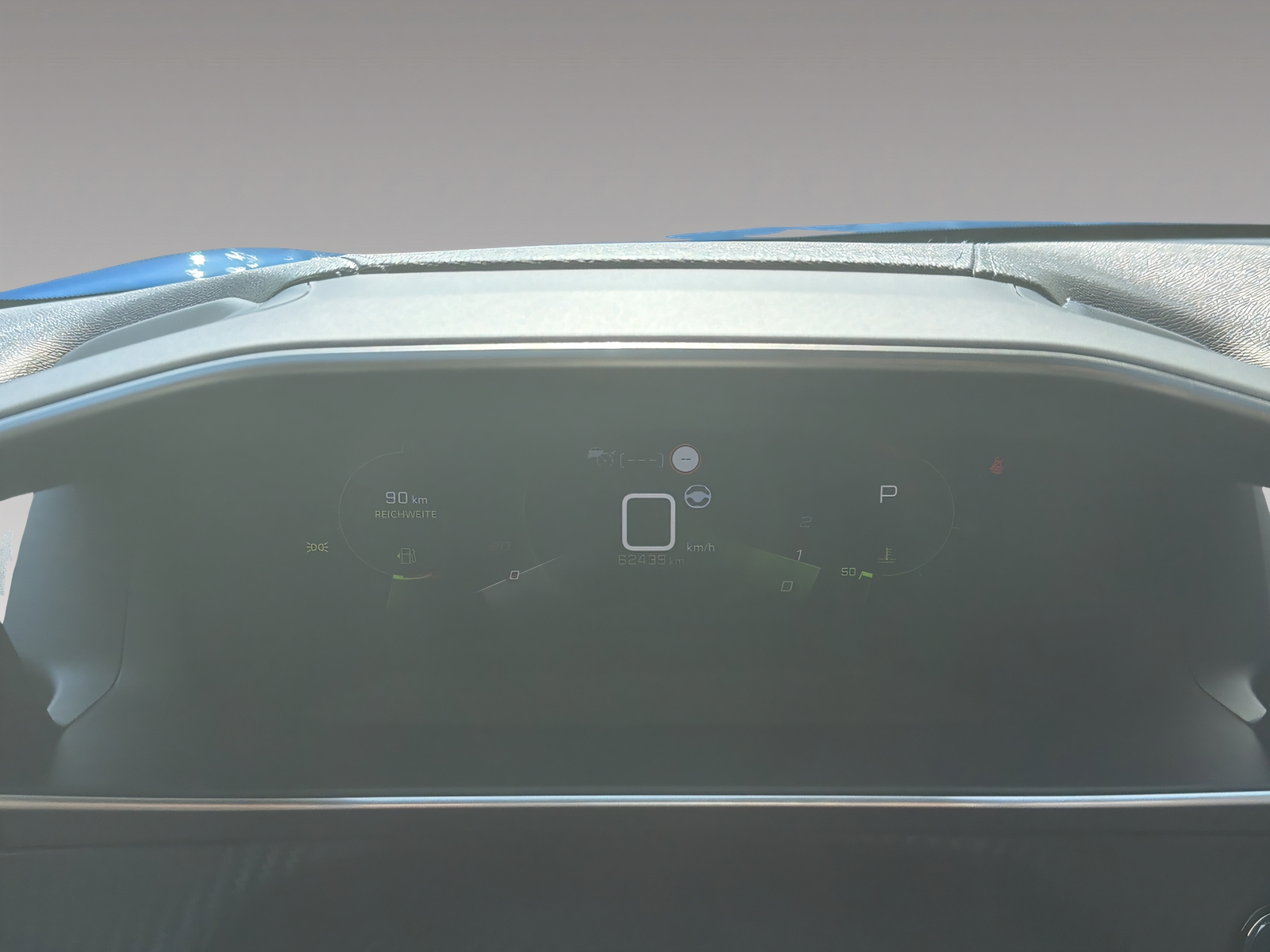 PEUGEOT 208 1.2 PureTech 130 GT Pack-image-9