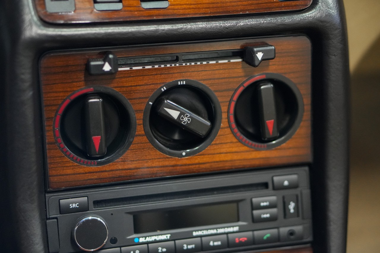 MERCEDES-BENZ 230 CE-image-20