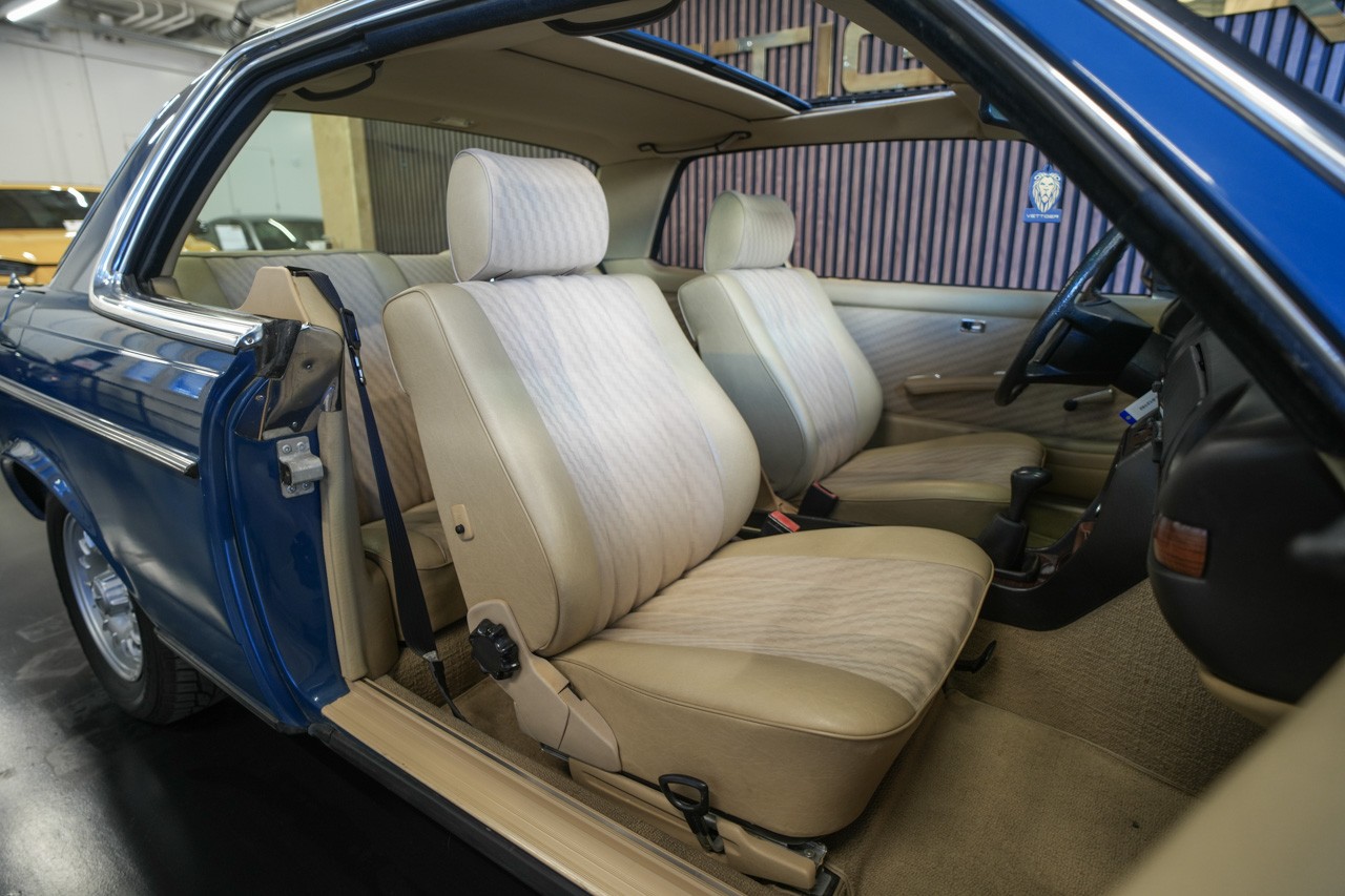 MERCEDES-BENZ 230 CE-image-14