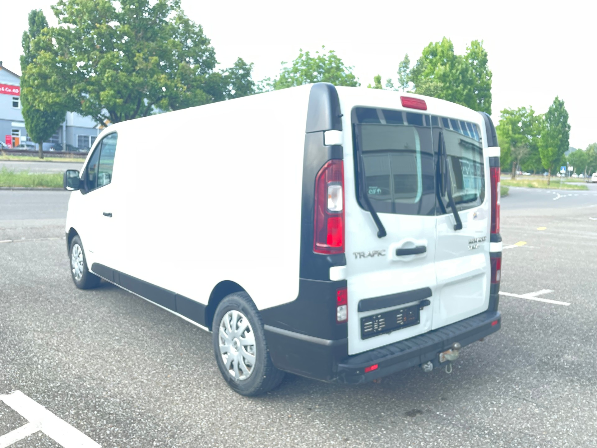 RENAULT Trafic 1.6 ENERGY TwinT. dCi120 2.9t Business L2H1-image-6