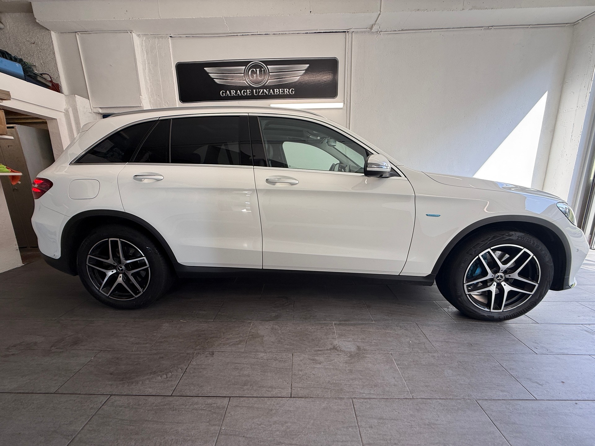 MERCEDES-BENZ GLC 350 e AMG Line 4Matic 7G-Tronic Ab 305.- pro Monat-image-5