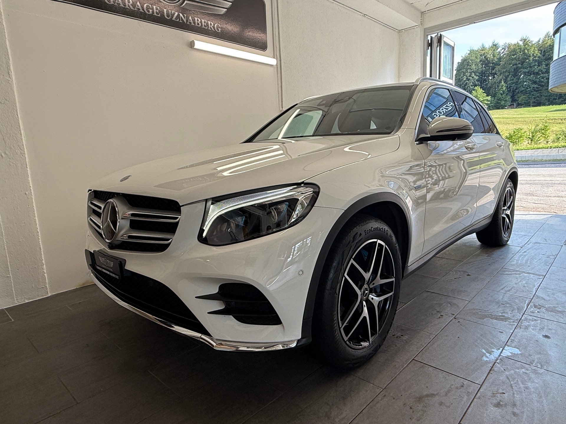 MERCEDES-BENZ GLC 350 e AMG Line 4Matic 7G-Tronic Ab 305.- pro Monat-image-0