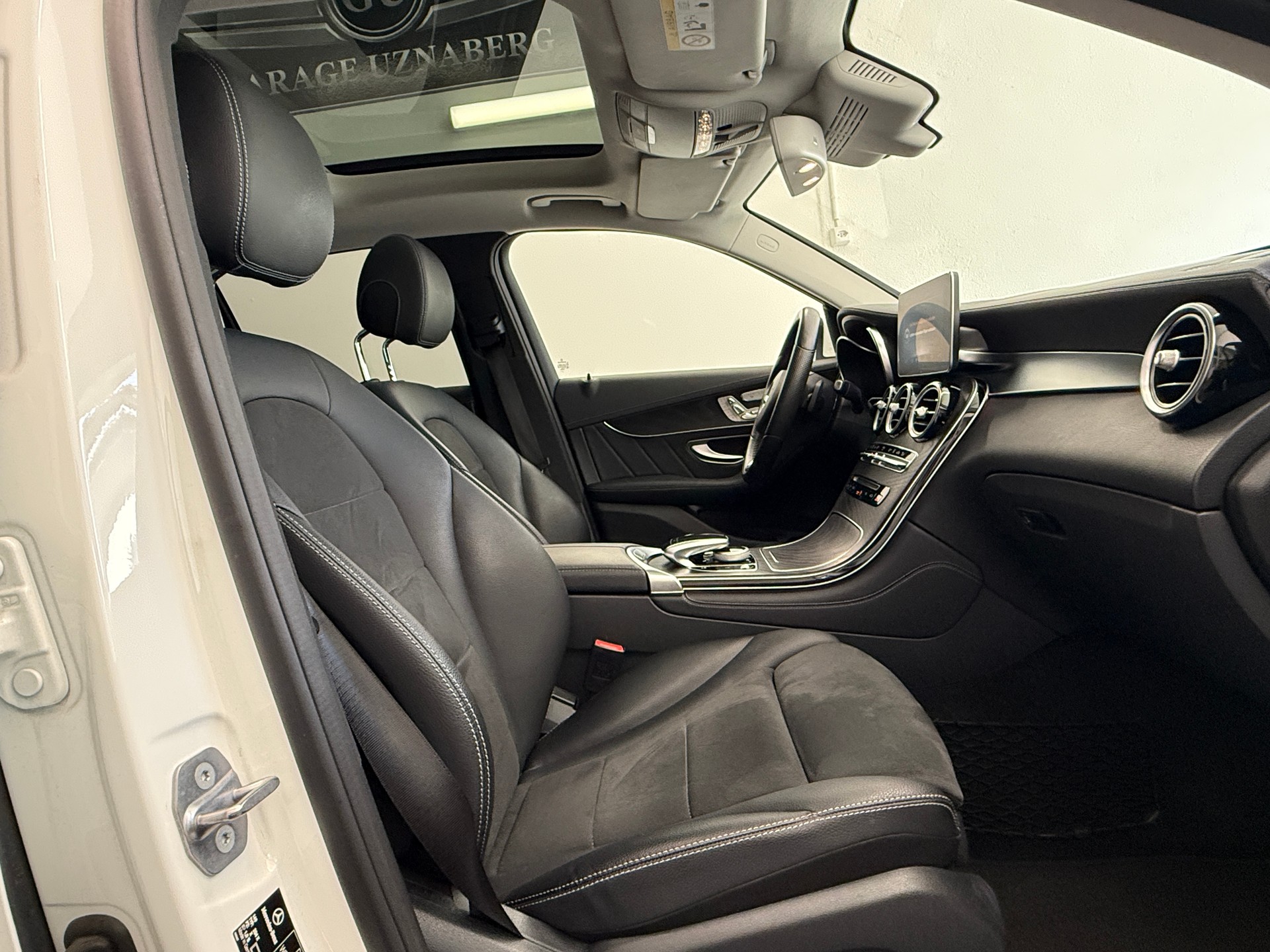 MERCEDES-BENZ GLC 350 e AMG Line 4Matic 7G-Tronic Ab 305.- pro Monat-image-16
