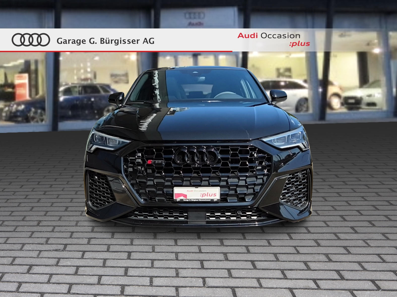 AUDI RS Q3 Sportback quattro S tronic Mythosschwarz Metallic-showroom-element-1