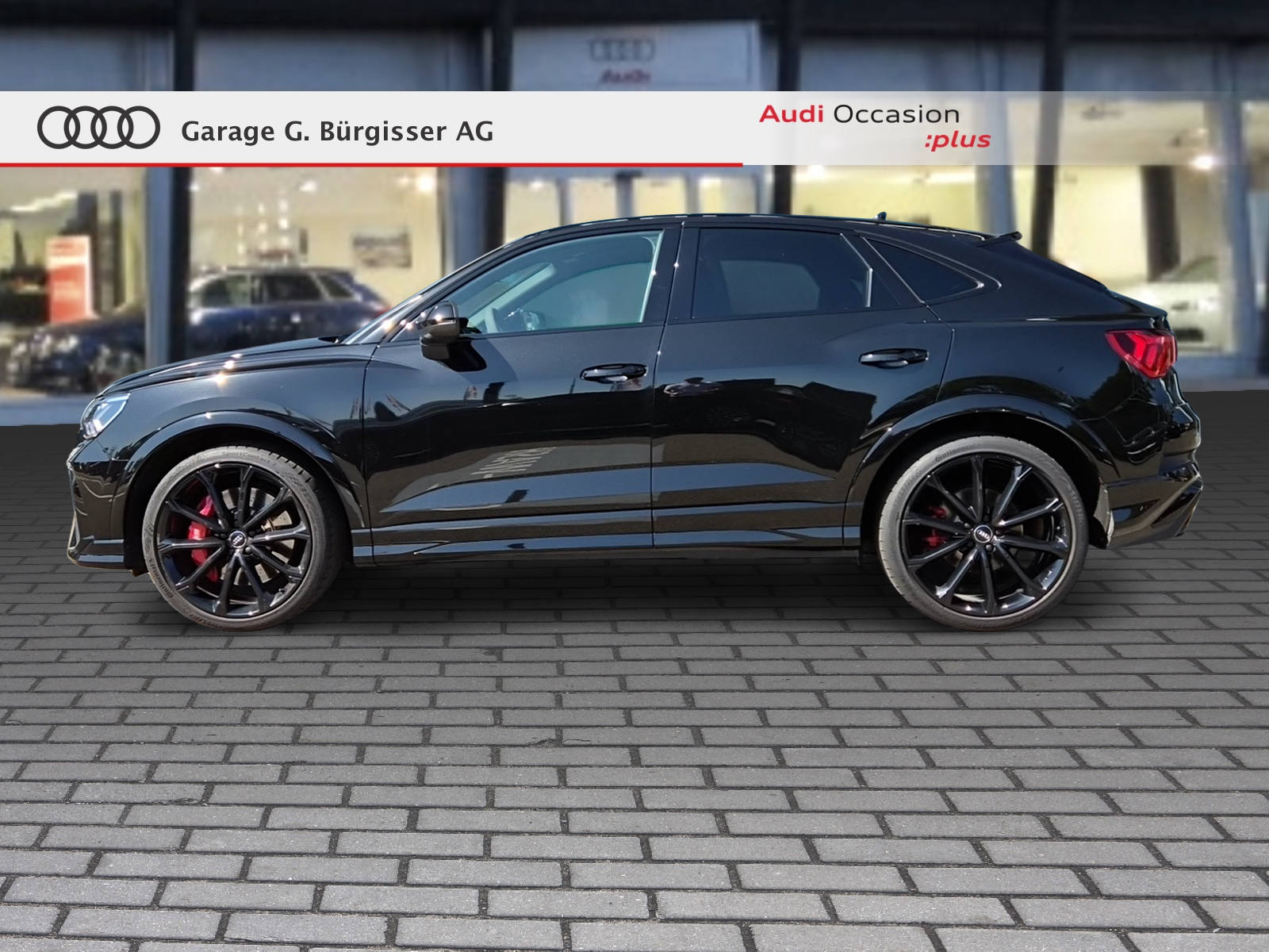 AUDI RS Q3 Sportback quattro S tronic Mythosschwarz Metallic-showroom-element-2