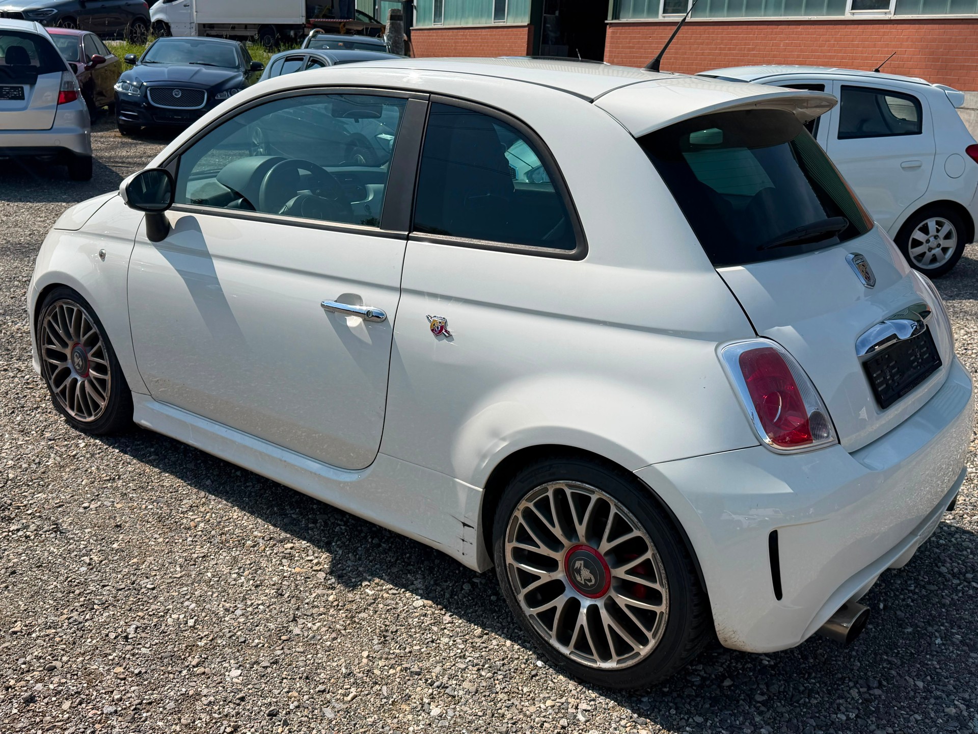 FIAT 500 1.4 16V Turbo Abarth-image-4