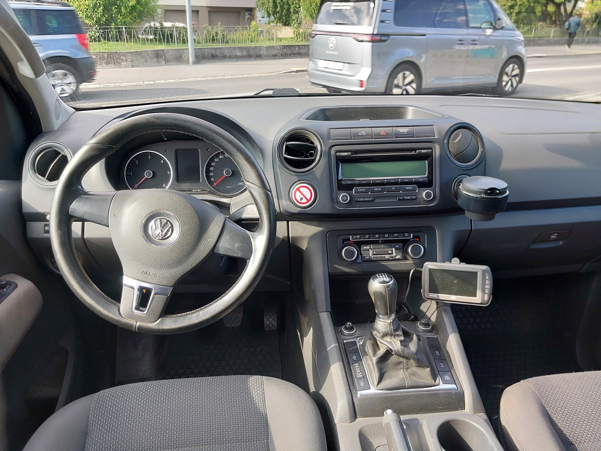 VW Amarok 2.0 BiTDI Trendline 4Motion-image-4