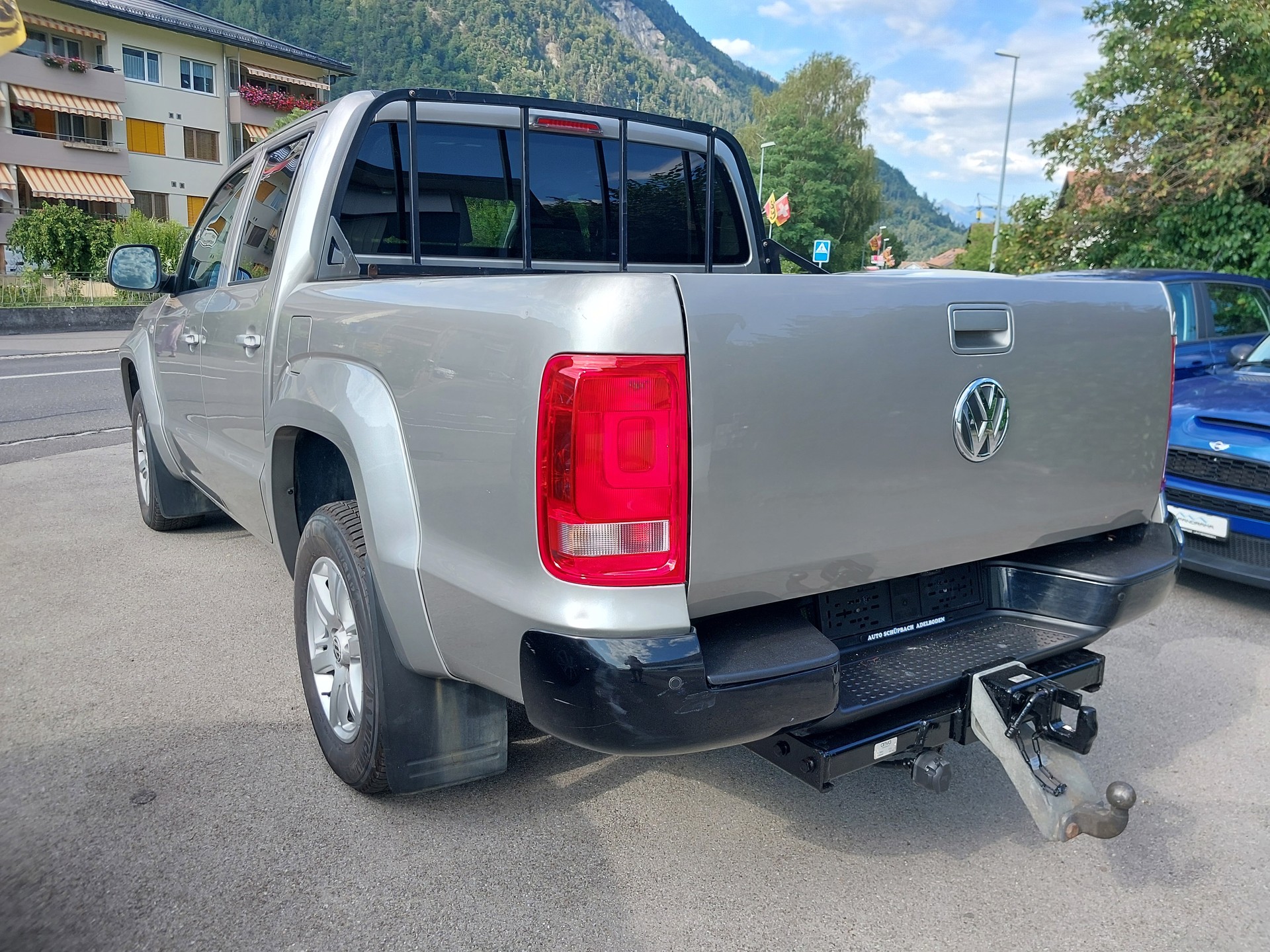 VW Amarok 2.0 BiTDI Trendline 4Motion-image-2