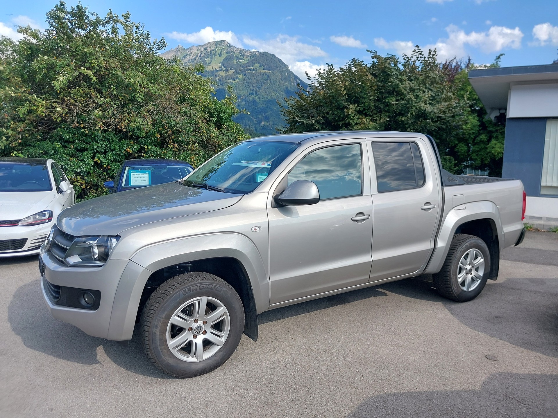 VW Amarok 2.0 BiTDI Trendline 4Motion-image-1