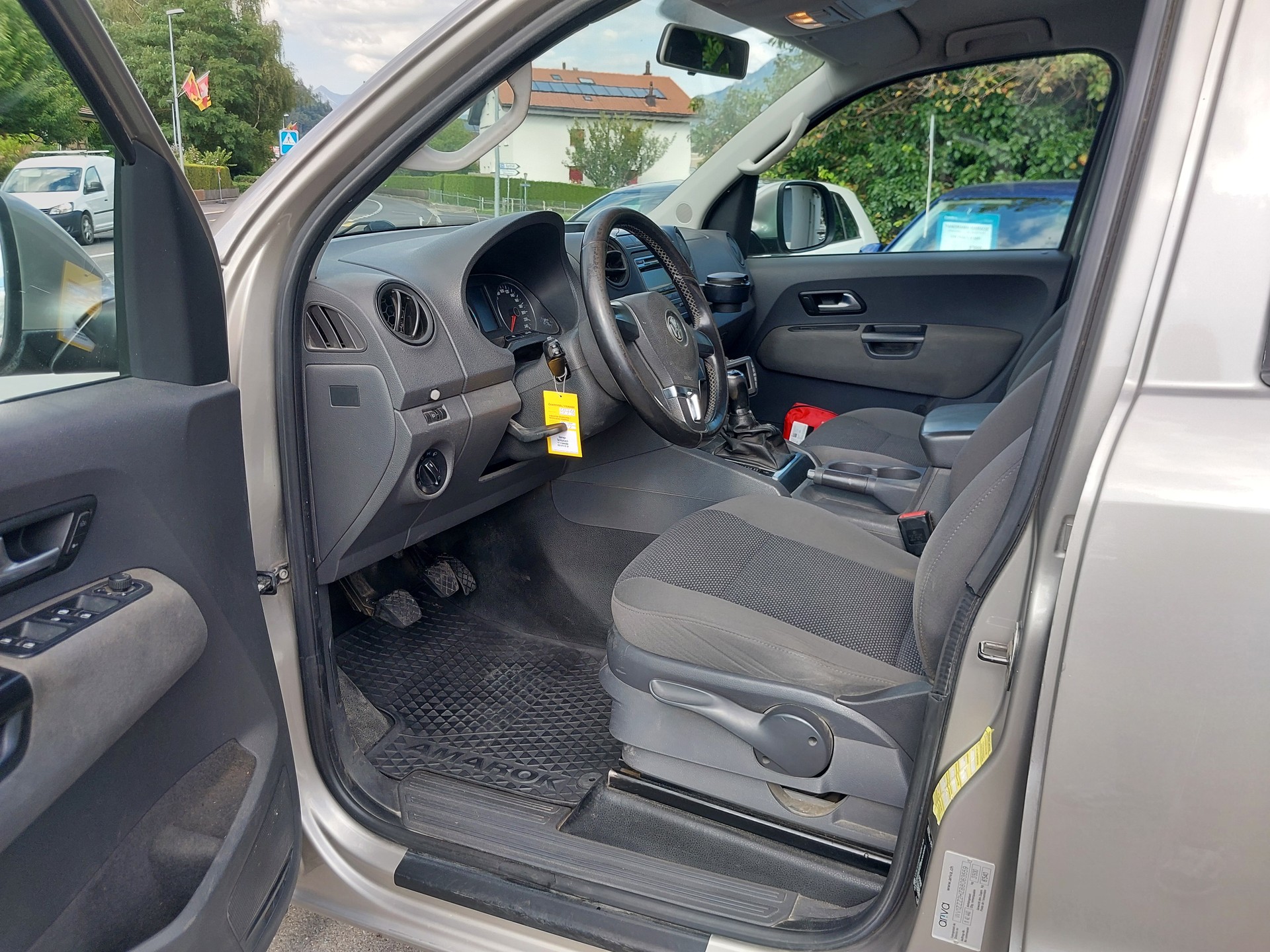 VW Amarok 2.0 BiTDI Trendline 4Motion-image-6