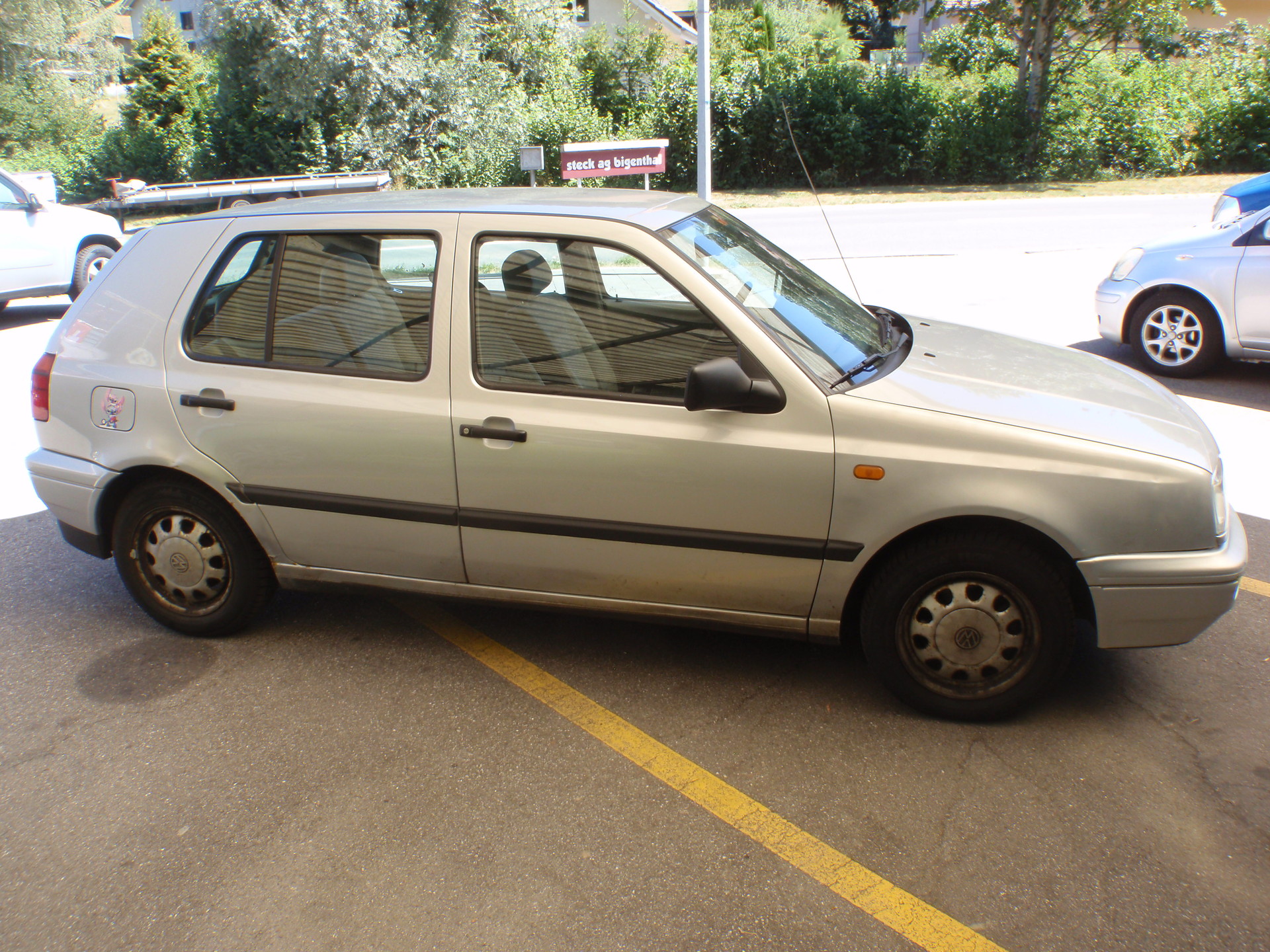VW Golf 1800 Swiss Topline-image-1