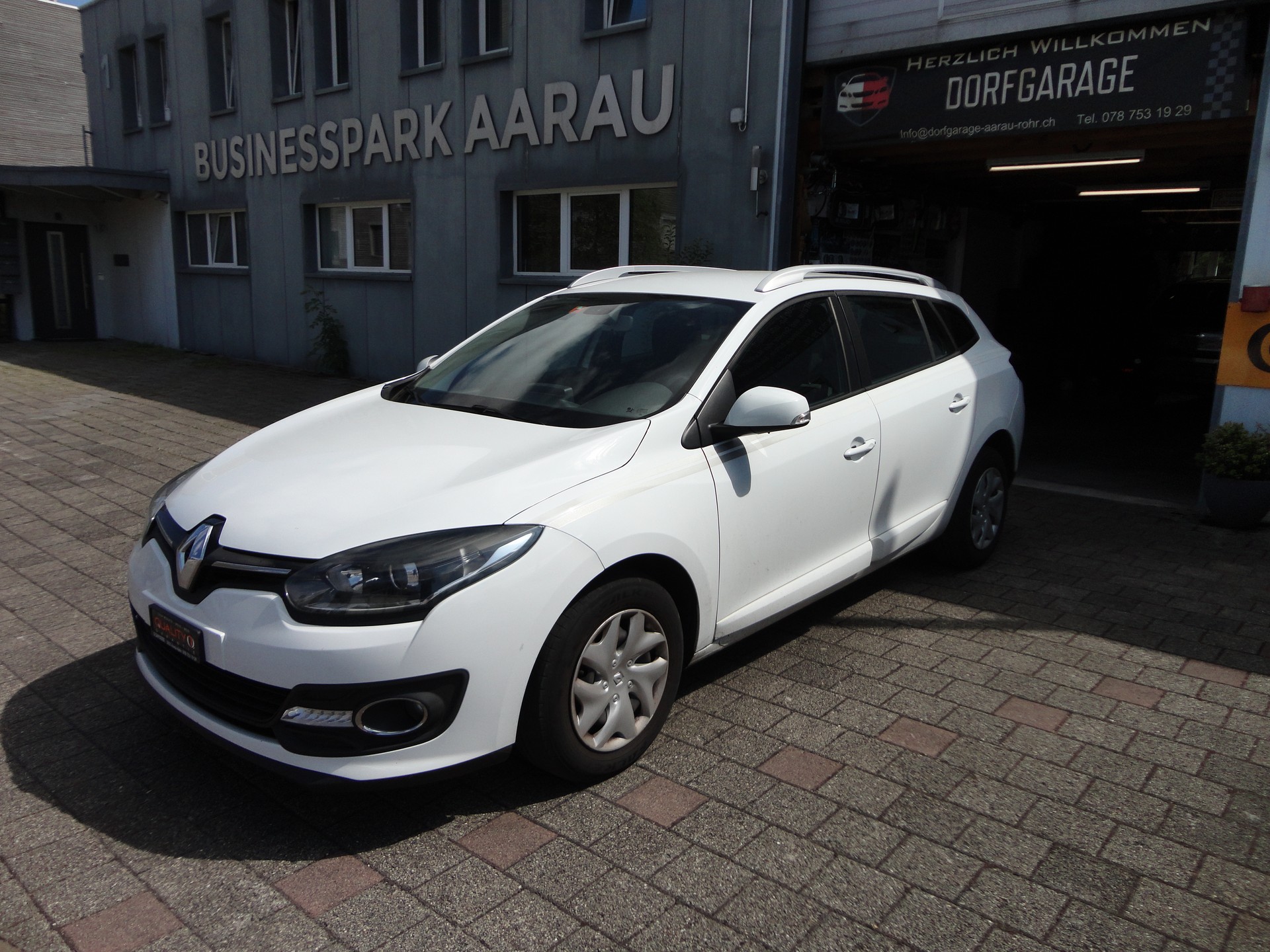 RENAULT Mégane Grandtour 1.5 dCi Expression-image-0
