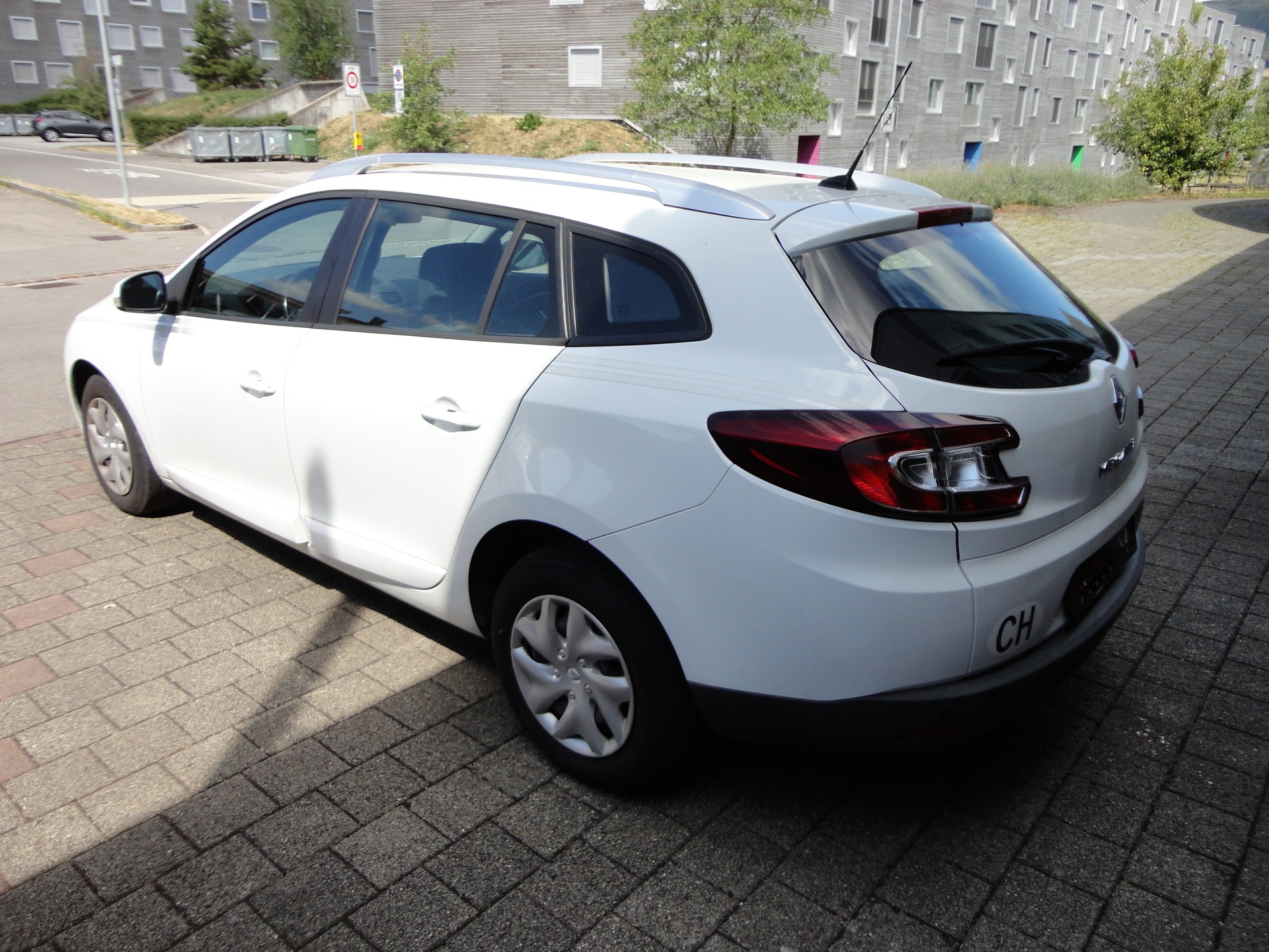 RENAULT Mégane Grandtour 1.5 dCi Expression-image-2