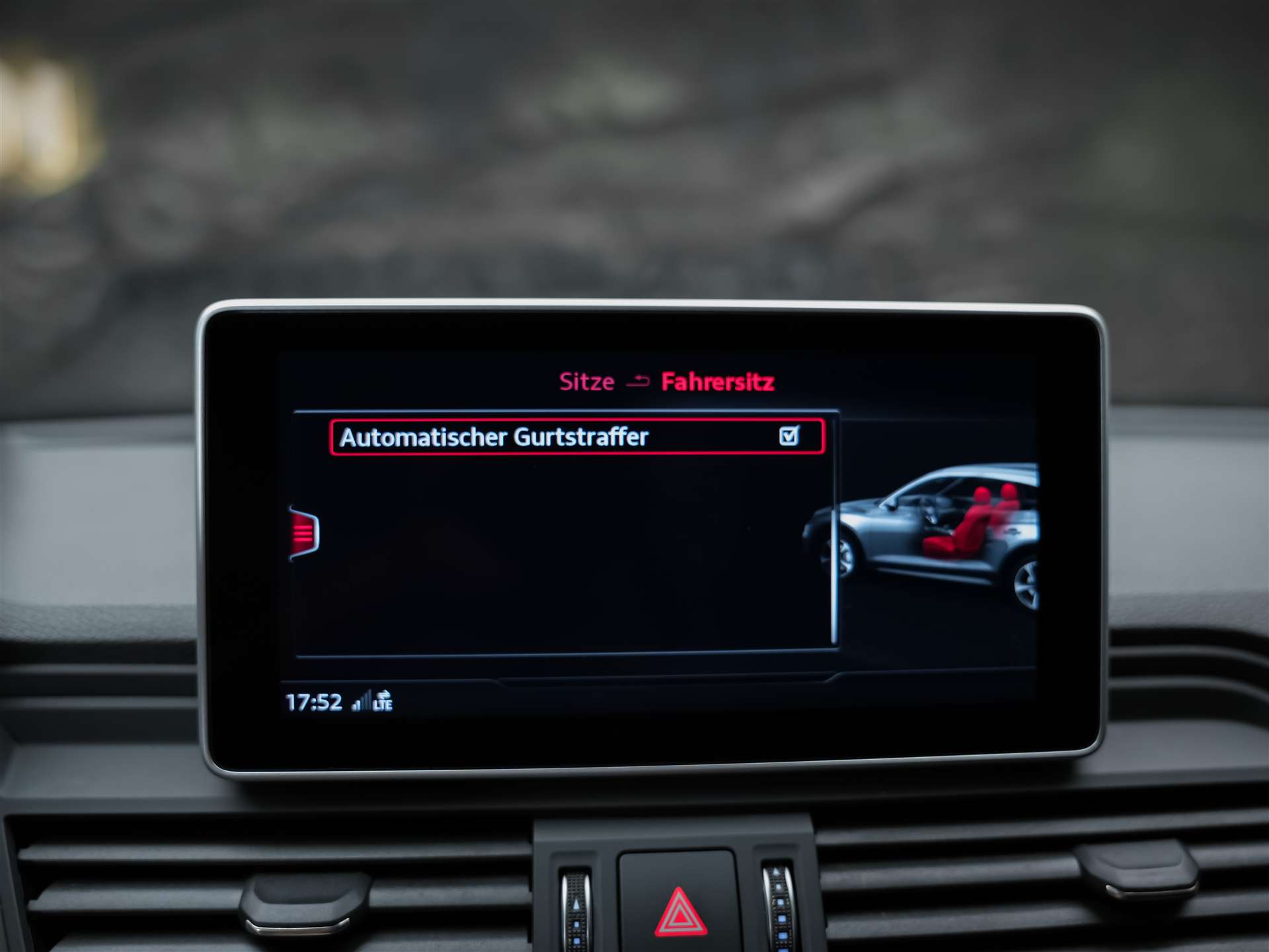 AUDI Q5 2.0 TDI design quattro S-tronic *Panorama*Luftfeder*Matrix*Bang&Olufsen*-image-39