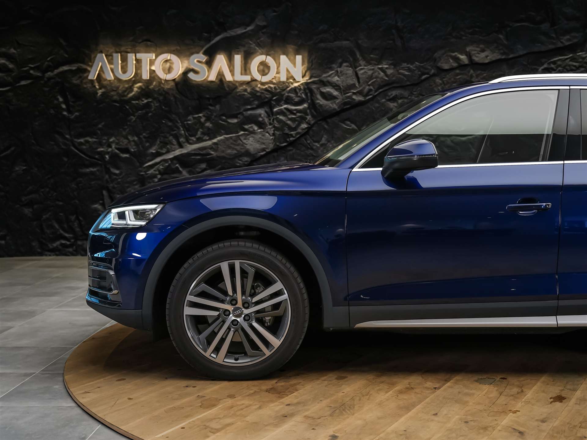 AUDI Q5 2.0 TDI design quattro S-tronic *Panorama*Luftfeder*Matrix*Bang&Olufsen*-image-17
