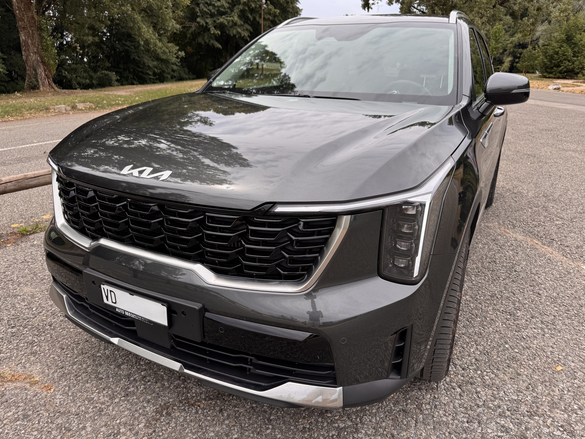 KIA 1.6 T-GDi Plug-in Hybrid Style 7P-image-1